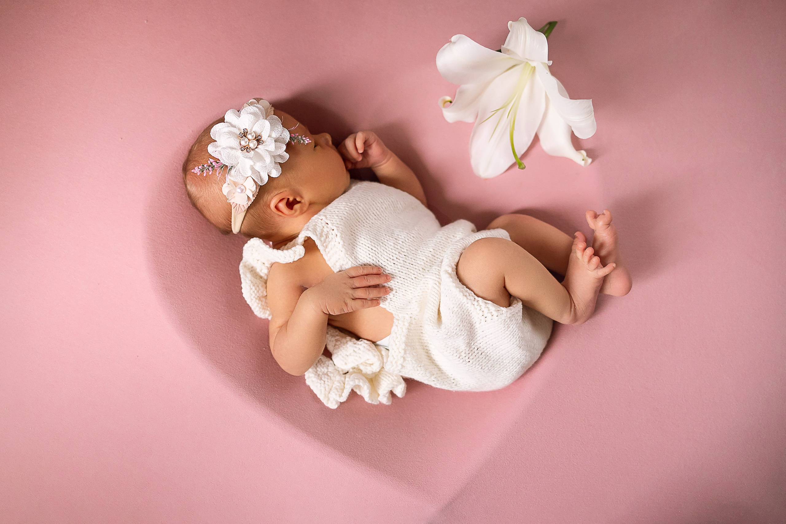 Фотосессия новорожденного. Фотограф новорожденных в Новосибирске
