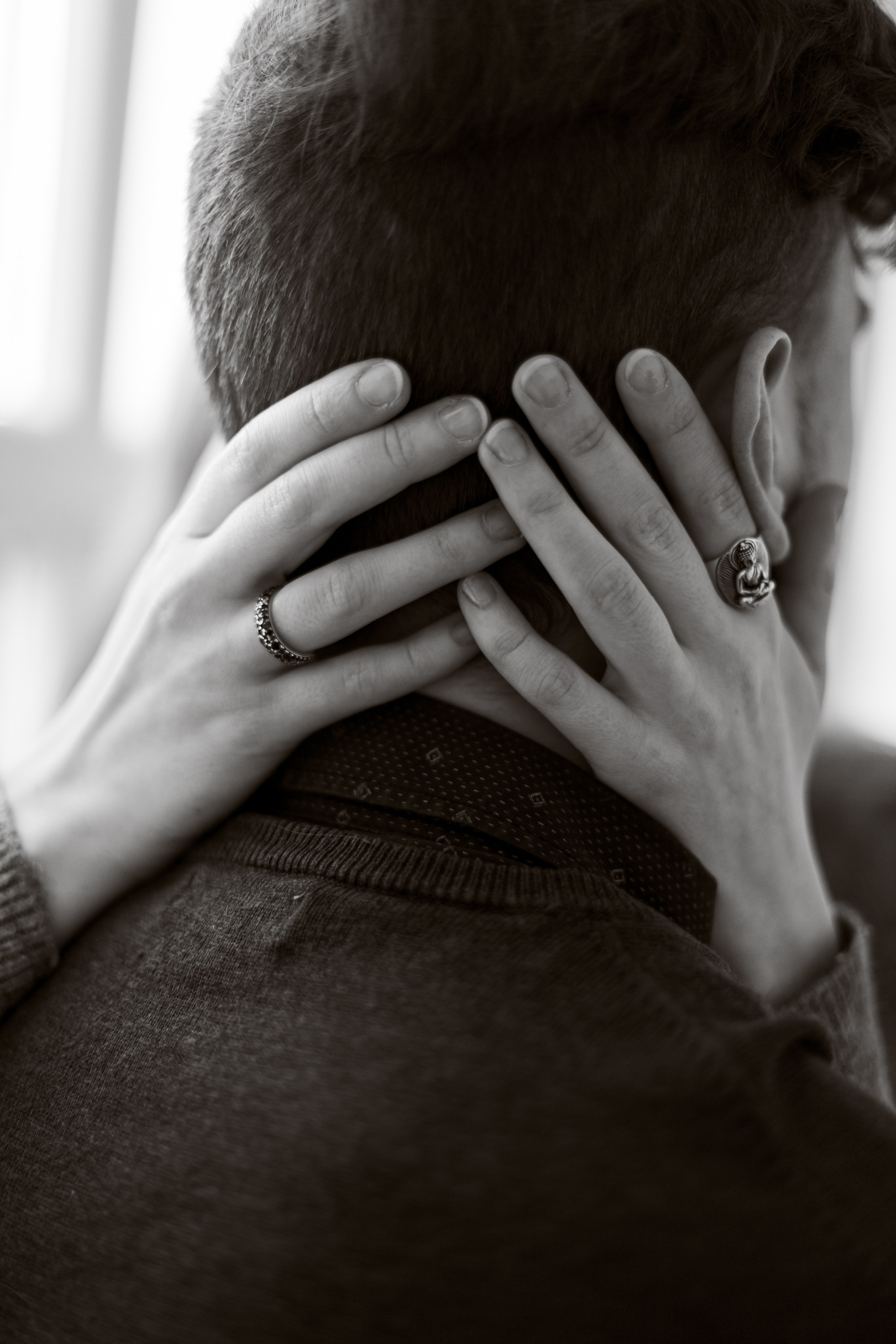 Щека к щеке. Фотограф Амалия Ахмедова, Калининград