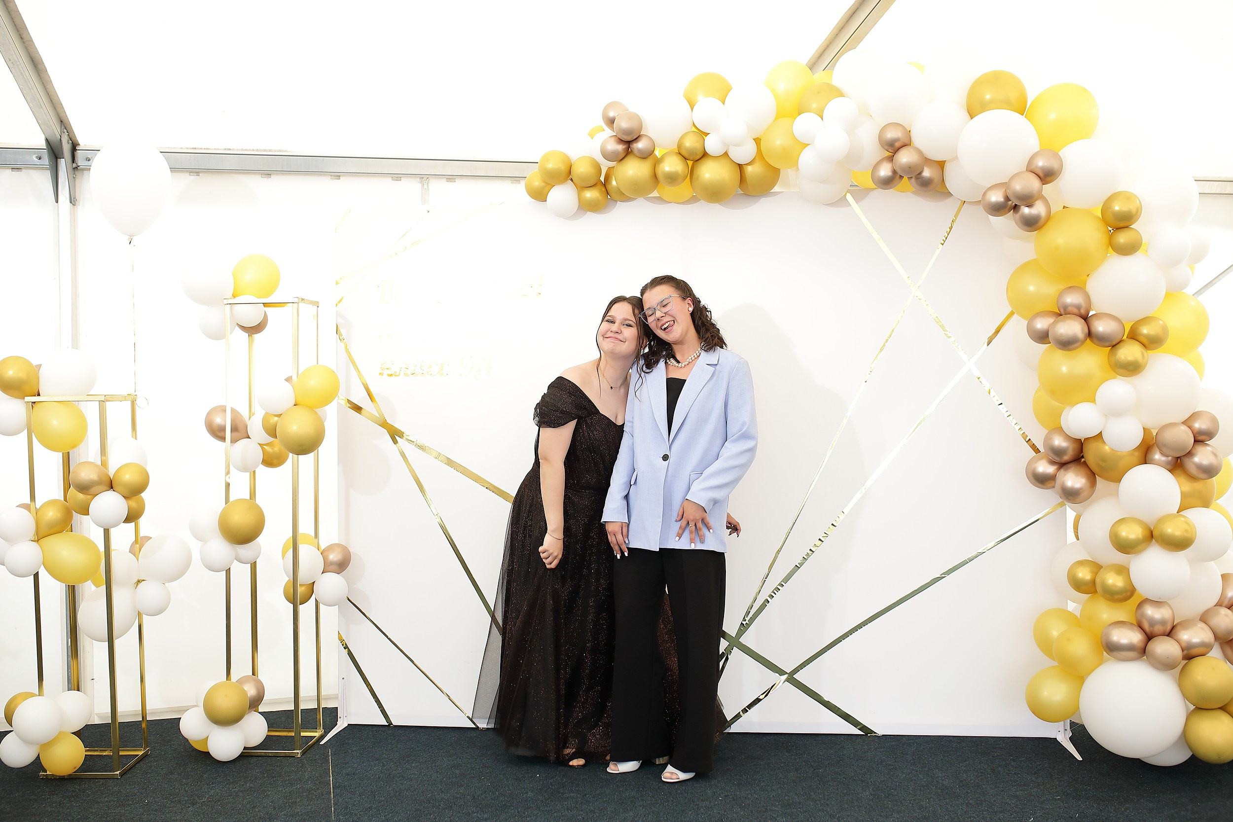 Выпускной 9 класс Коматек. Свадебный и семейный фотограф и видеограф в Екатеринбурге Полянские Тимур и Анастасия