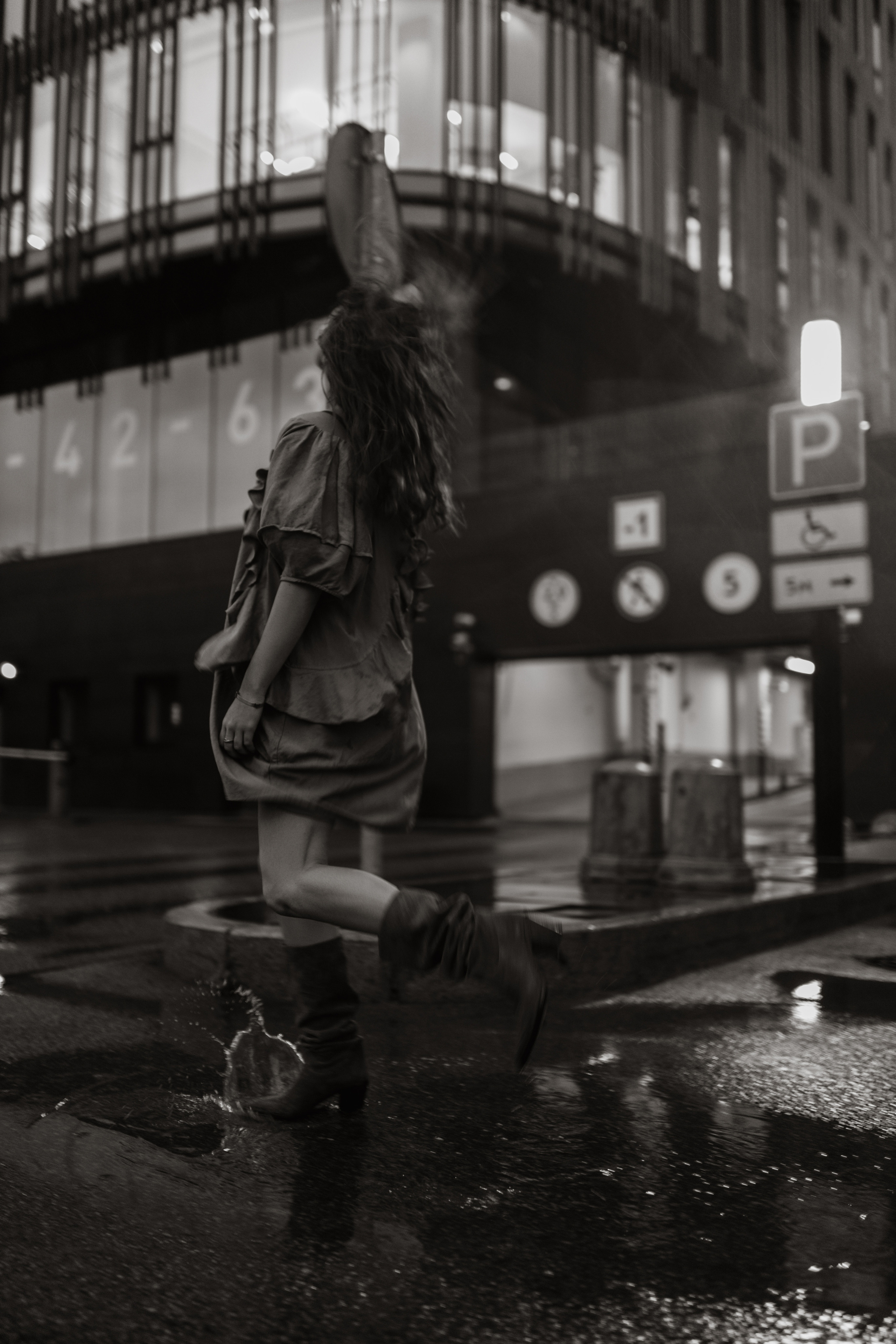 Одним дождливым вечером. Фотограф Александра Просекова