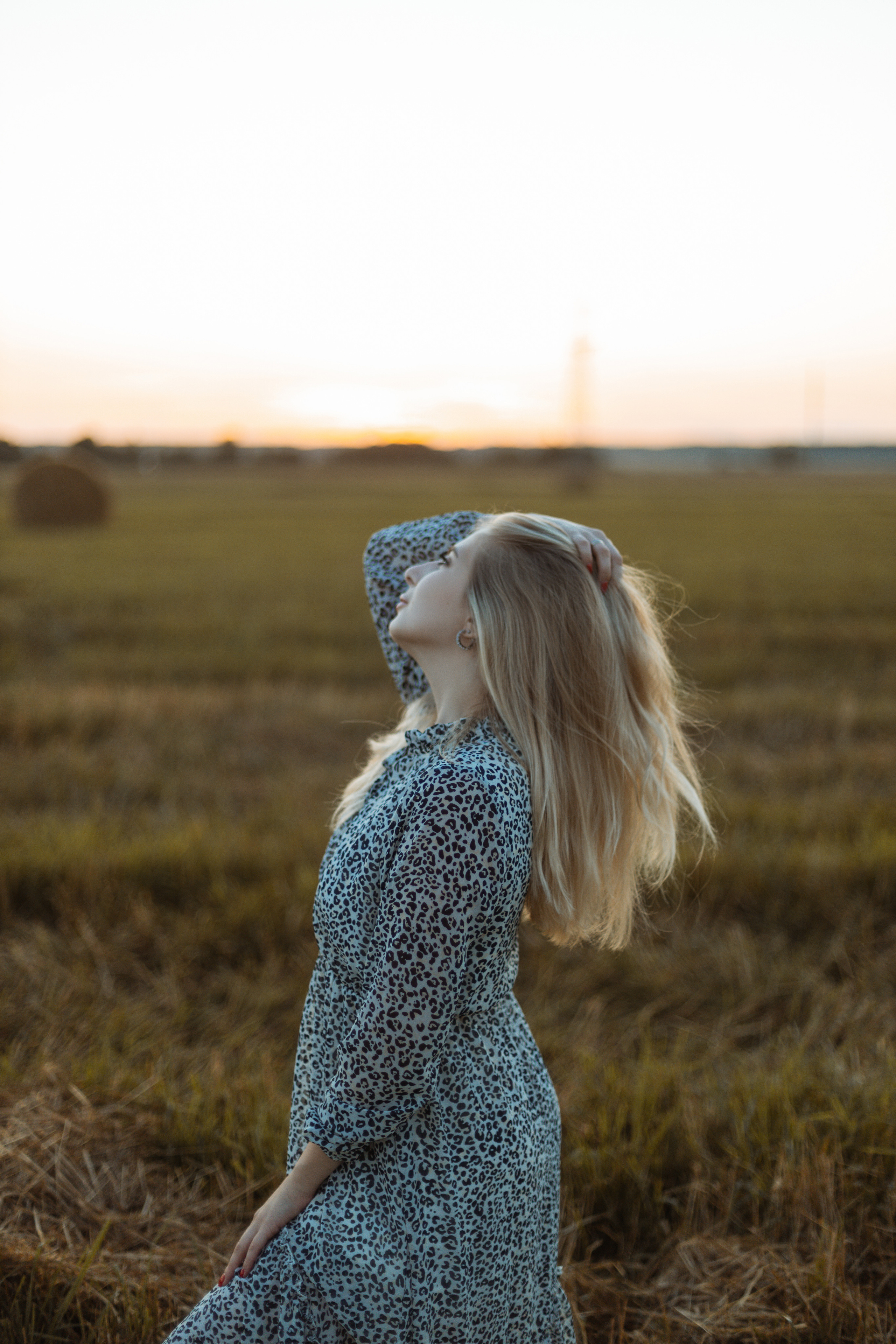 Закат в поле. Фотограф Александра Просекова