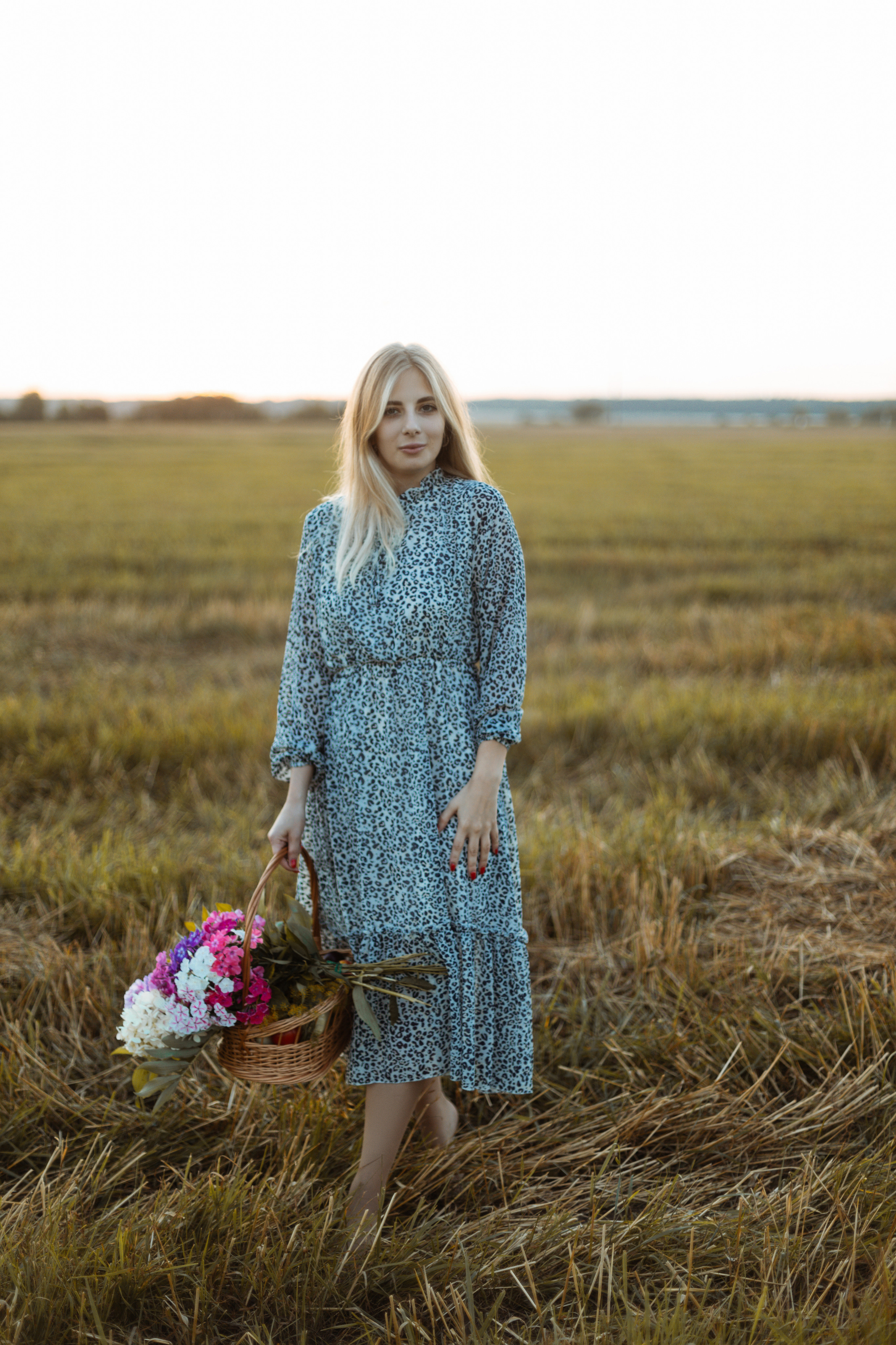 Закат в поле. Фотограф Александра Просекова