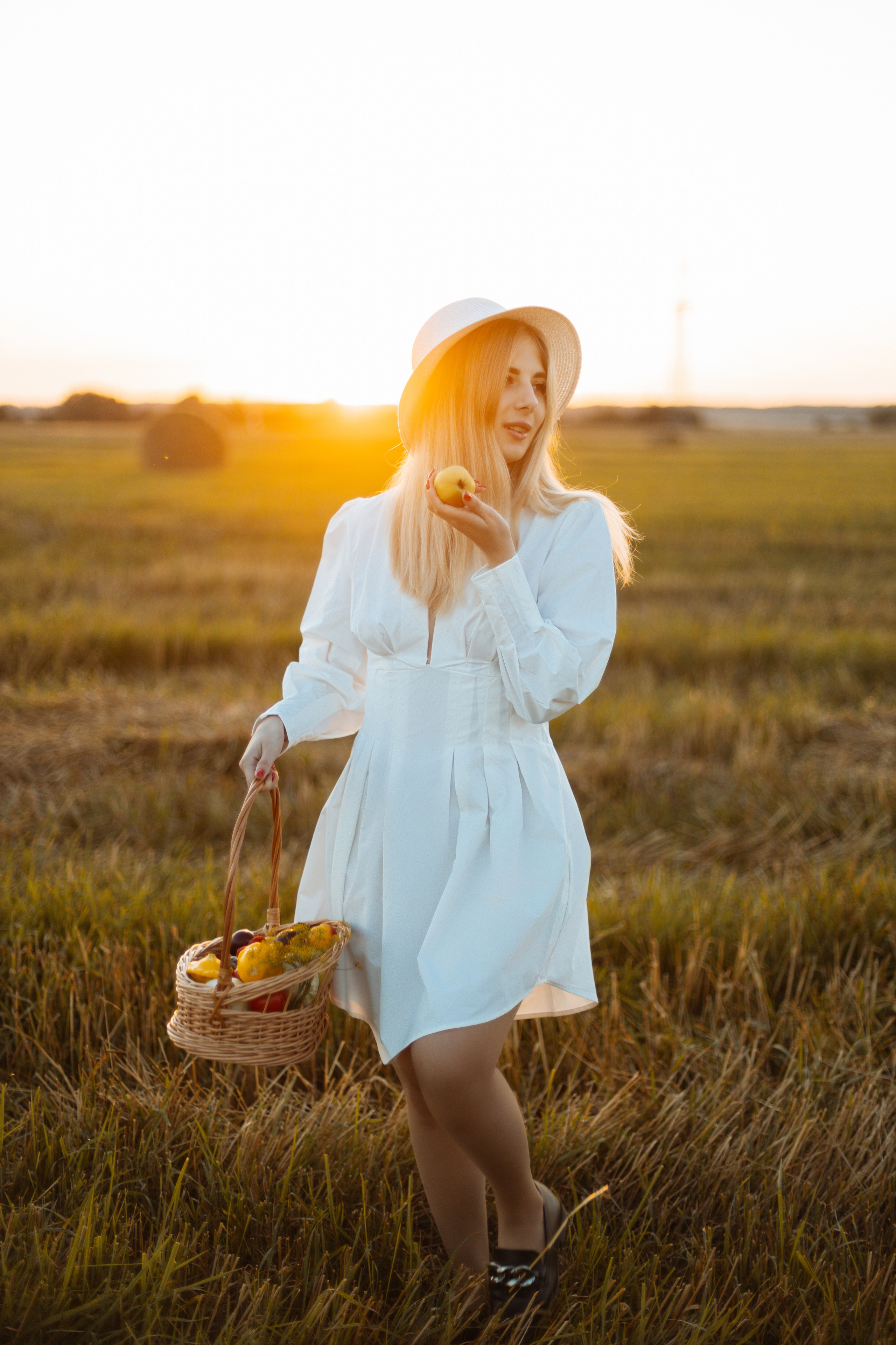 Закат в поле. Фотограф Александра Просекова