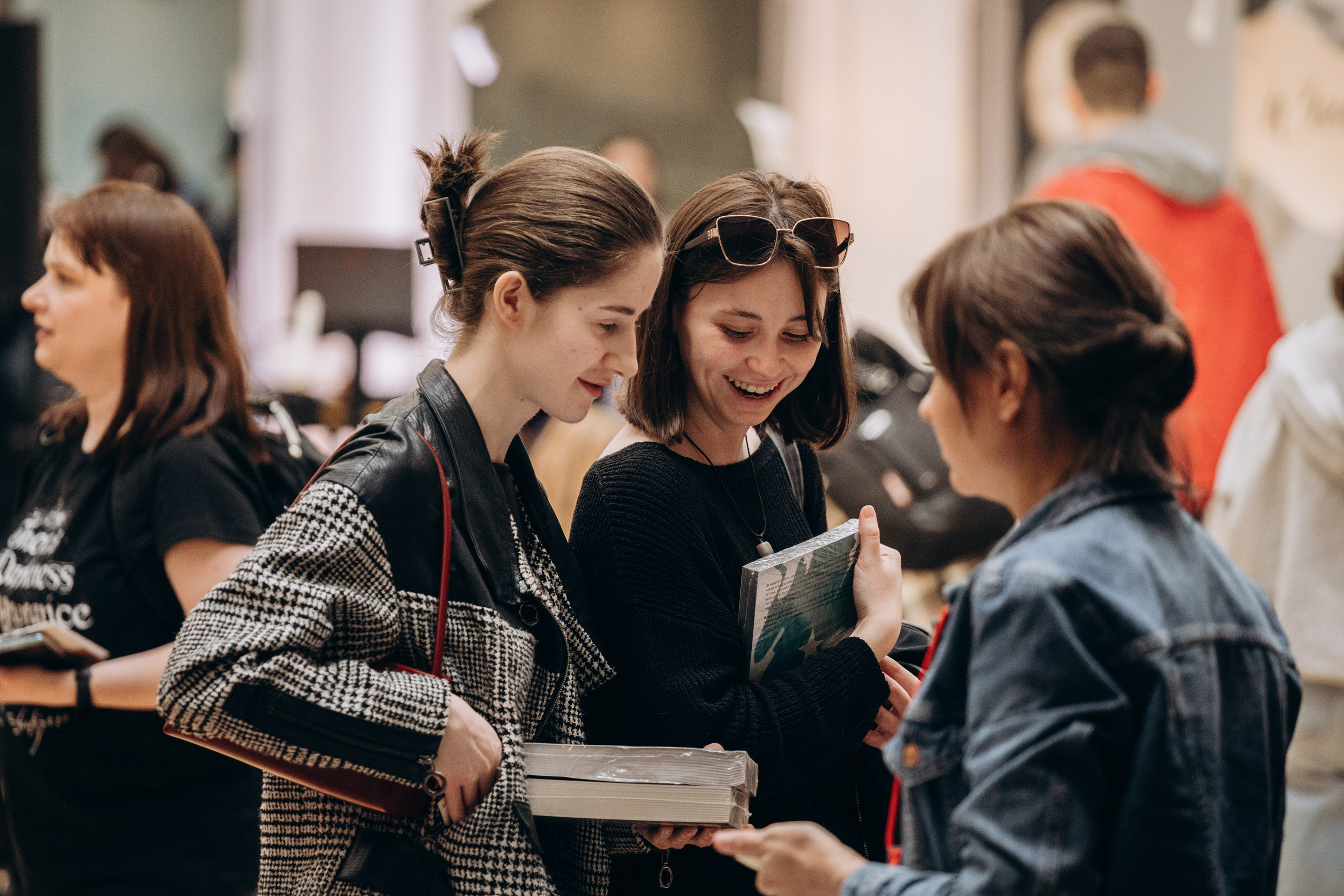 Книжный фестиваль 2024. Ваш личный фотограф в Волгограде и области