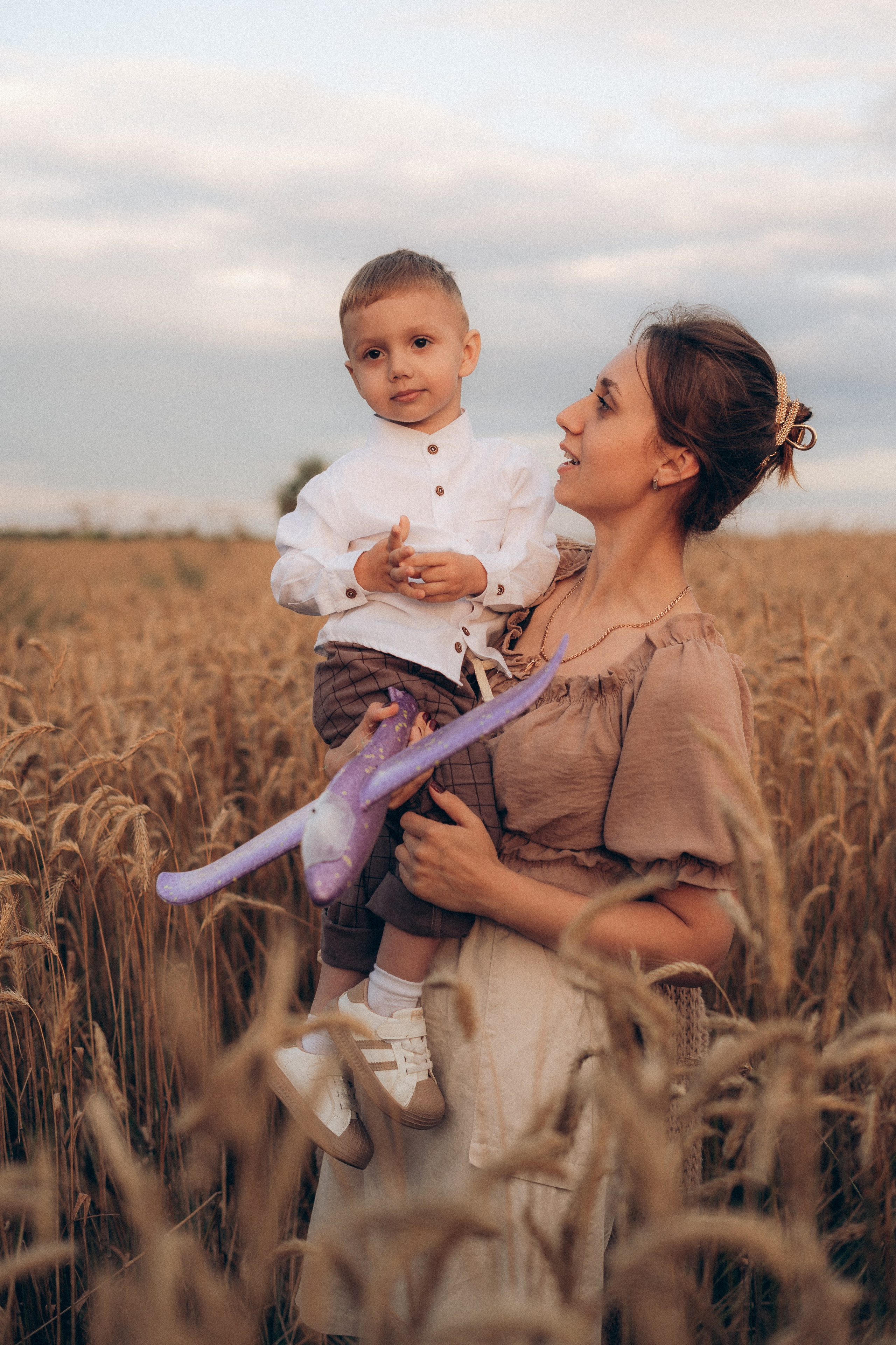 Алёна и семья. Фотограф Торопец Кристина Абрамова Kanwellia photography