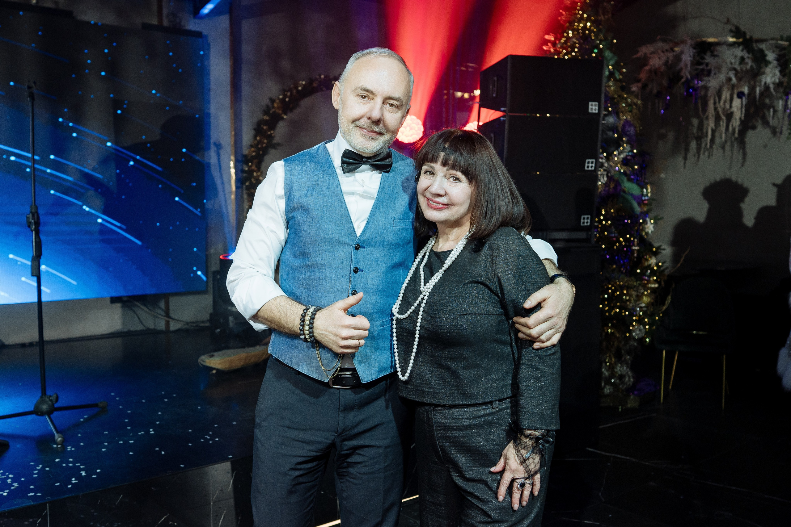 Альбион Тур