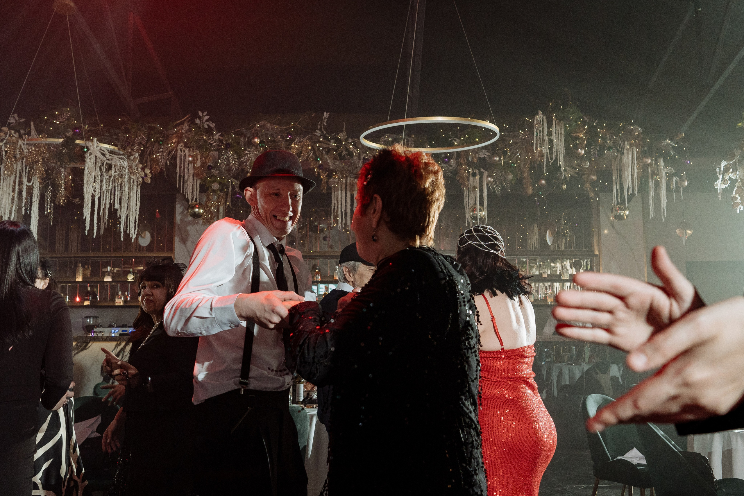 Альбион Тур