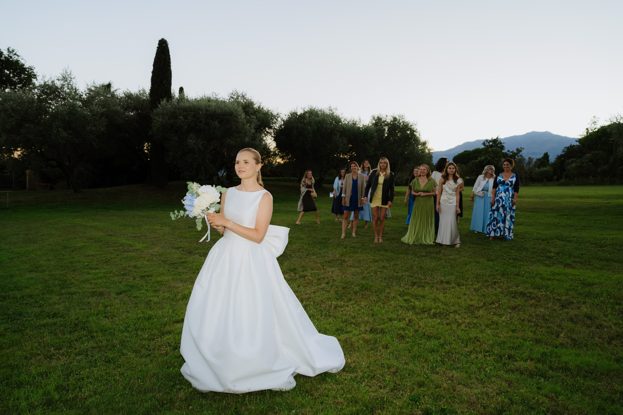 Vera & Lorenzo | Biella, Italy. Professional Wedding Photographer Geneva & Romande Switzerland | Tanya Creator