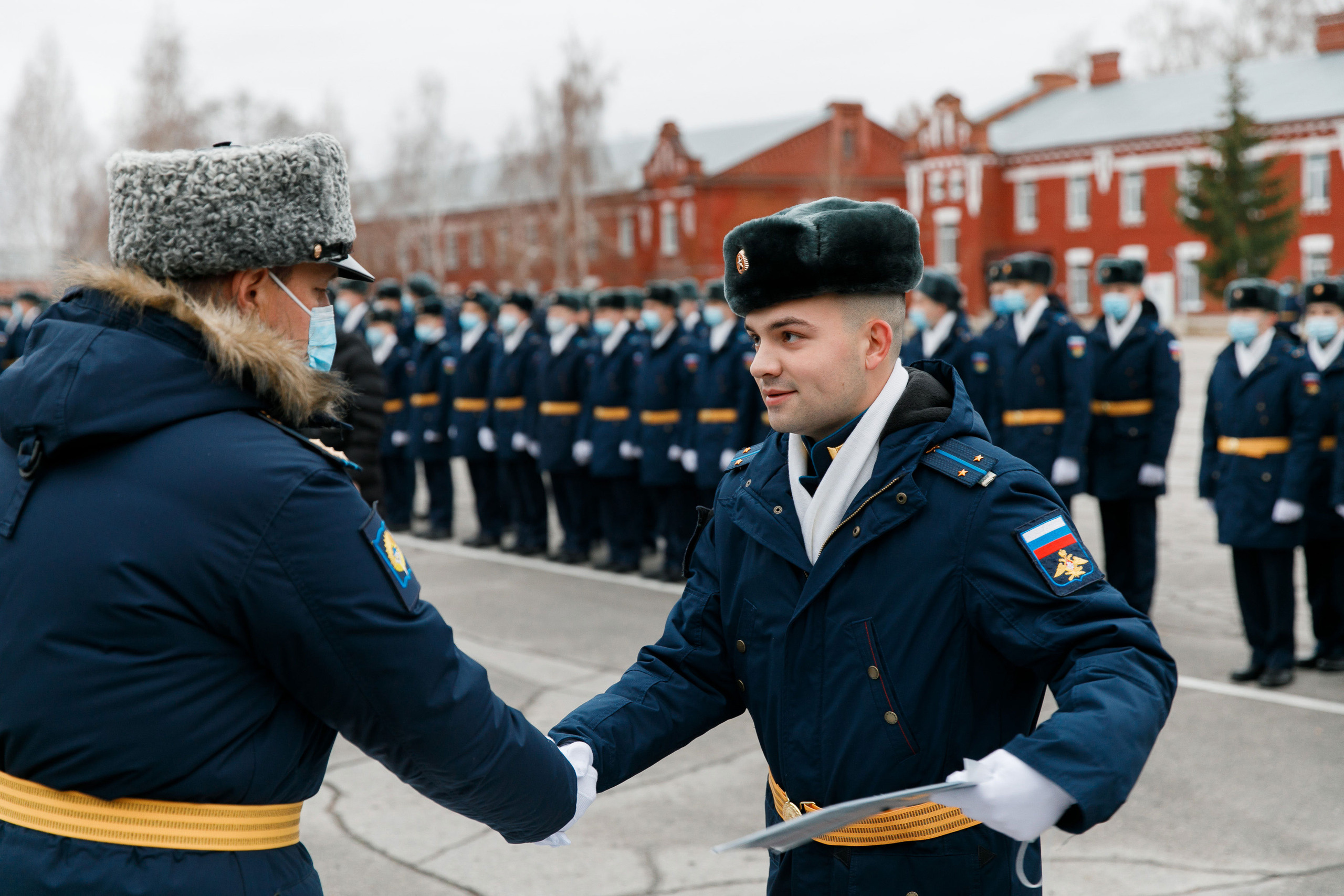 СВВАУЛ Вручение дипломов. Свадебный, семейный и школьный фотограф в Сызрани Максим Баталов
