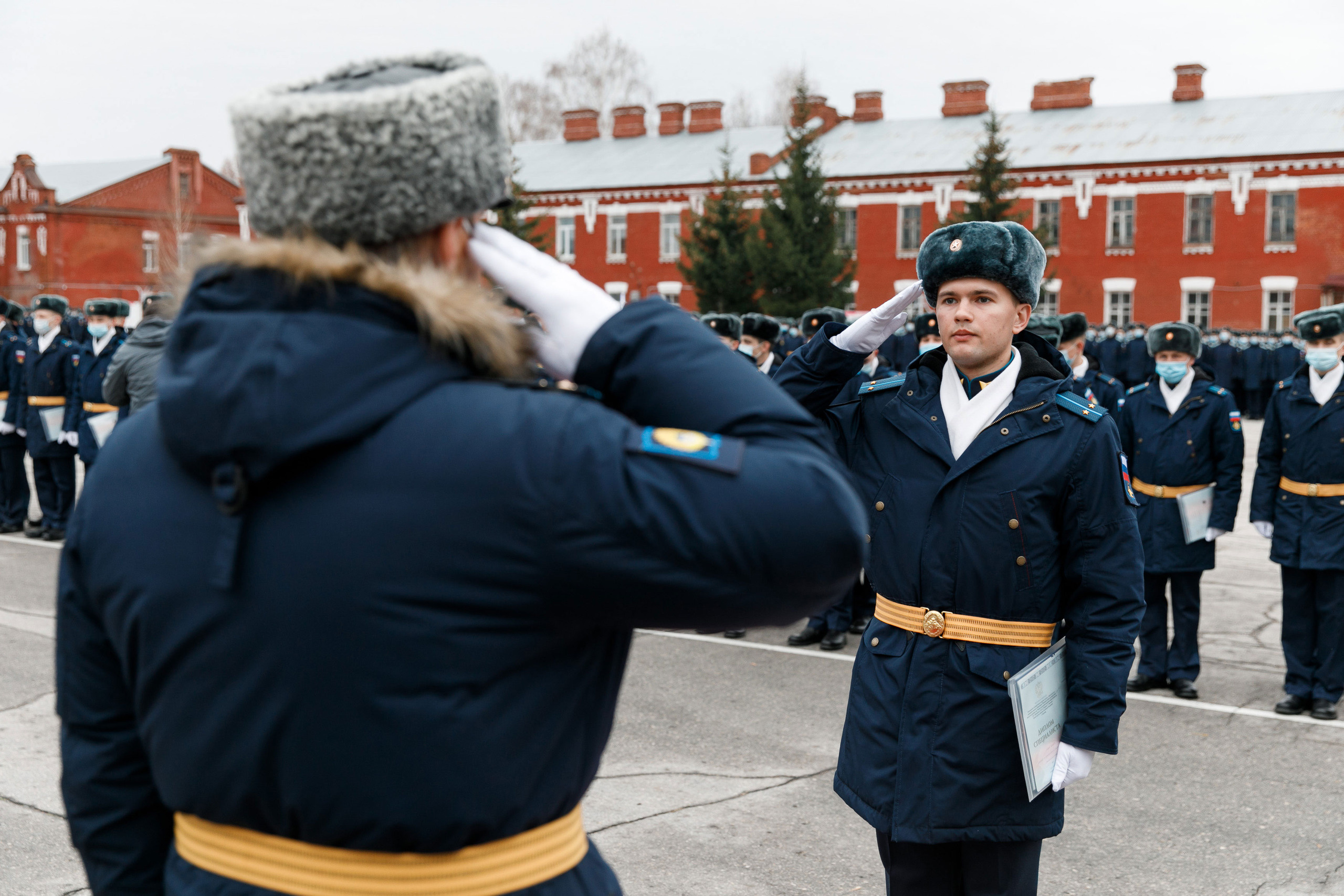 СВВАУЛ Вручение дипломов. Свадебный, семейный и школьный фотограф в Сызрани Максим Баталов