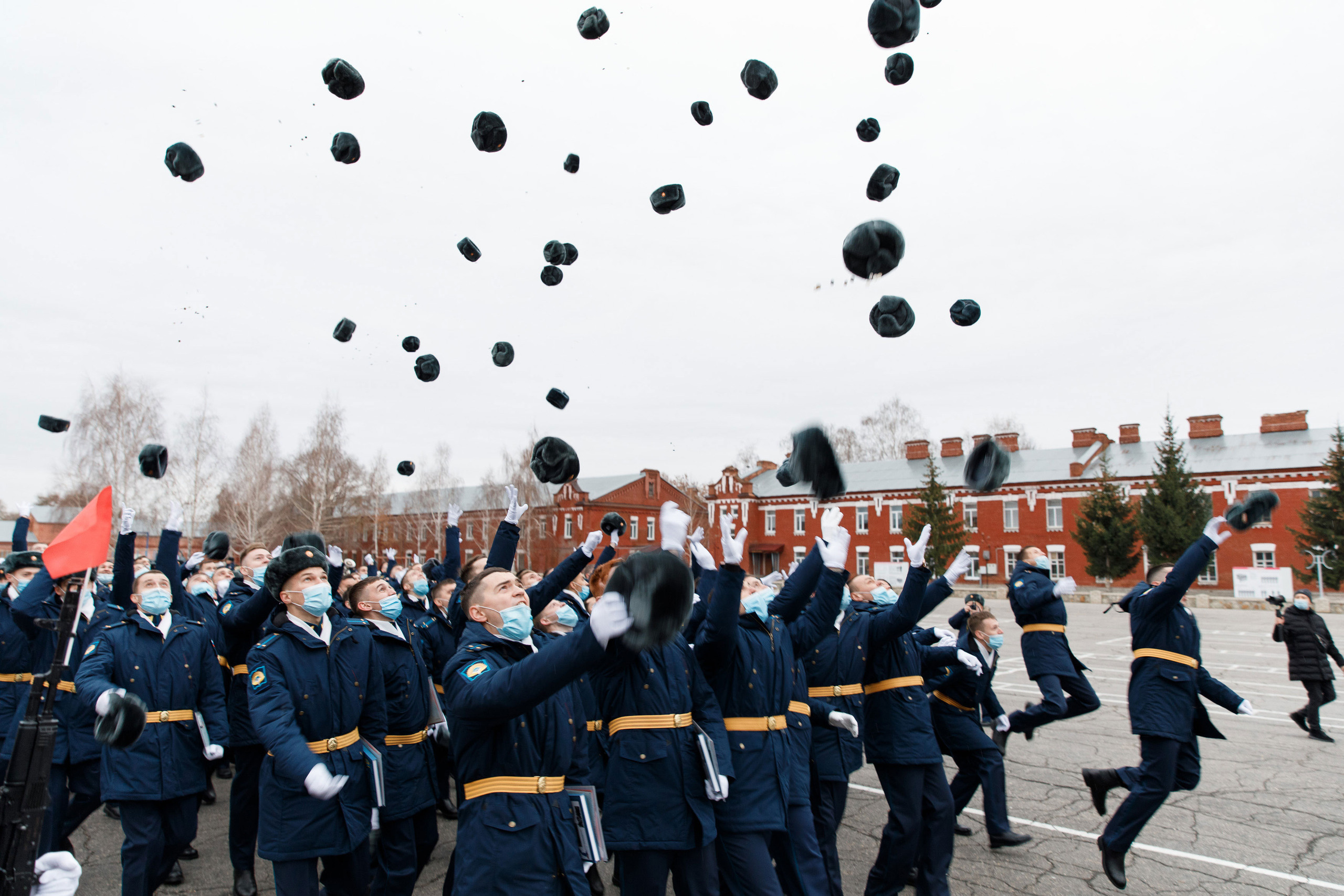СВВАУЛ Вручение дипломов. Свадебный, семейный и школьный фотограф в Сызрани Максим Баталов
