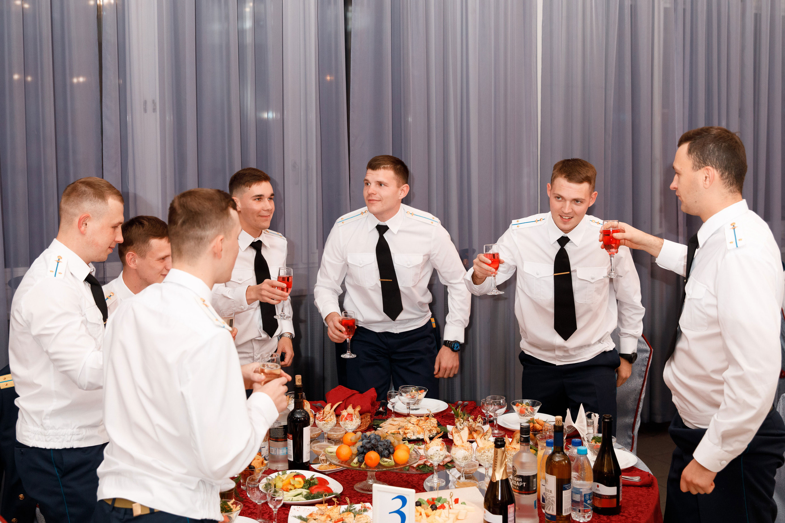 Банкет. Свадебный, семейный и школьный фотограф в Сызрани Максим Баталов