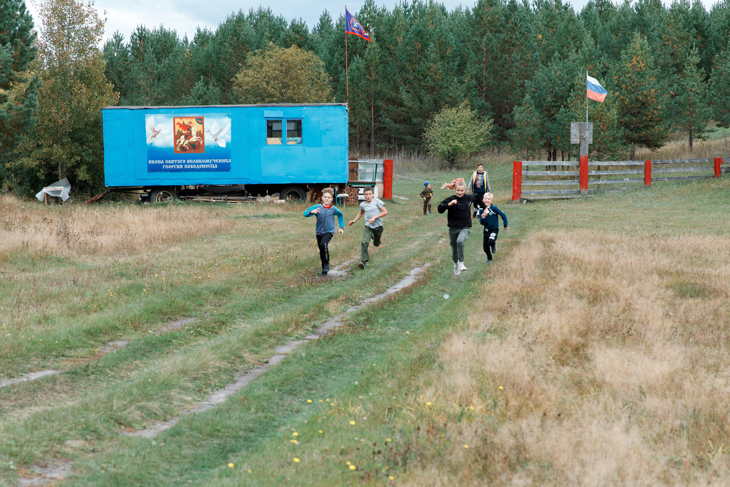 Классный отдых. Свадебный, семейный и школьный фотограф в Сызрани Максим Баталов