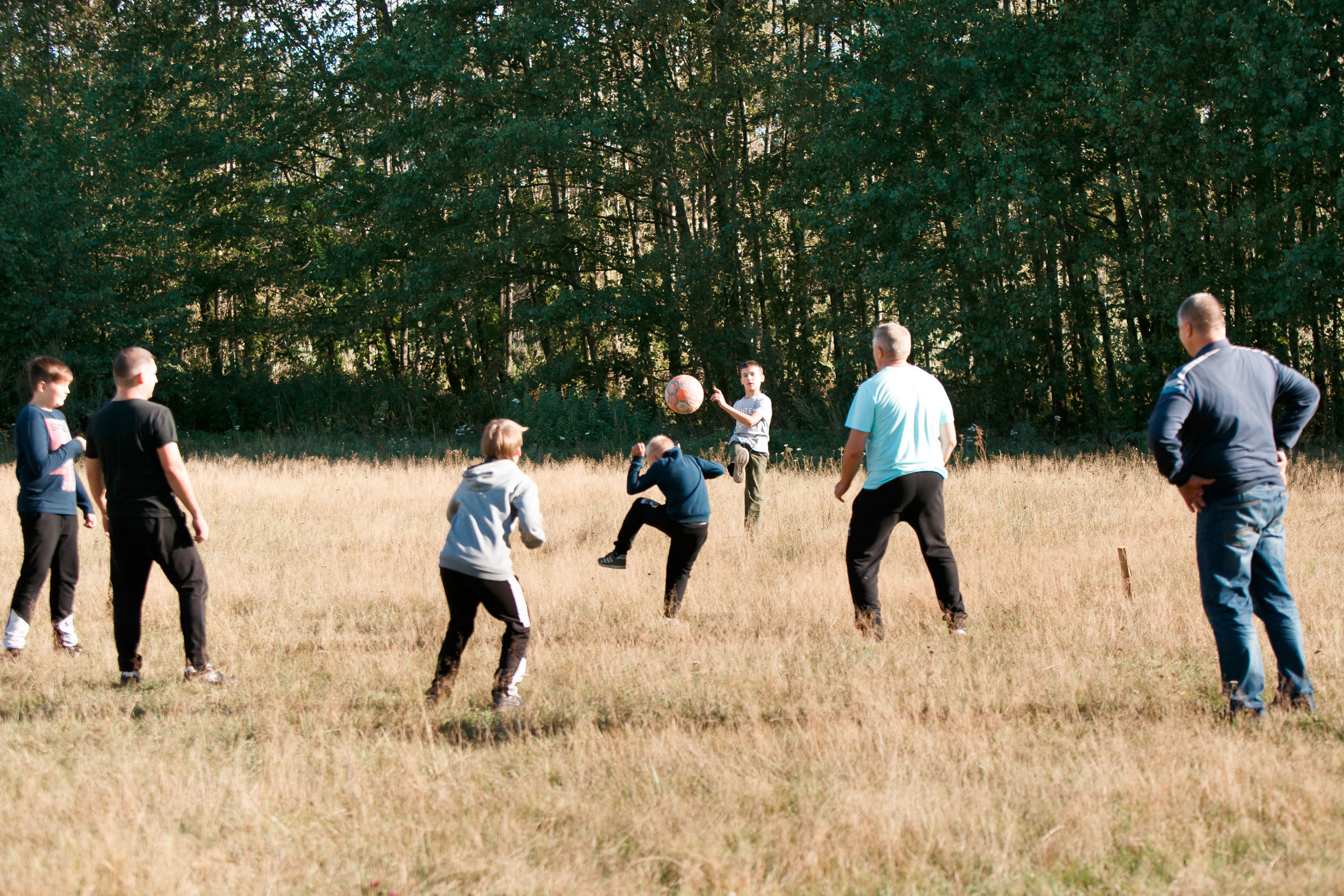 Классный отдых. Свадебный, семейный и школьный фотограф в Сызрани Максим Баталов