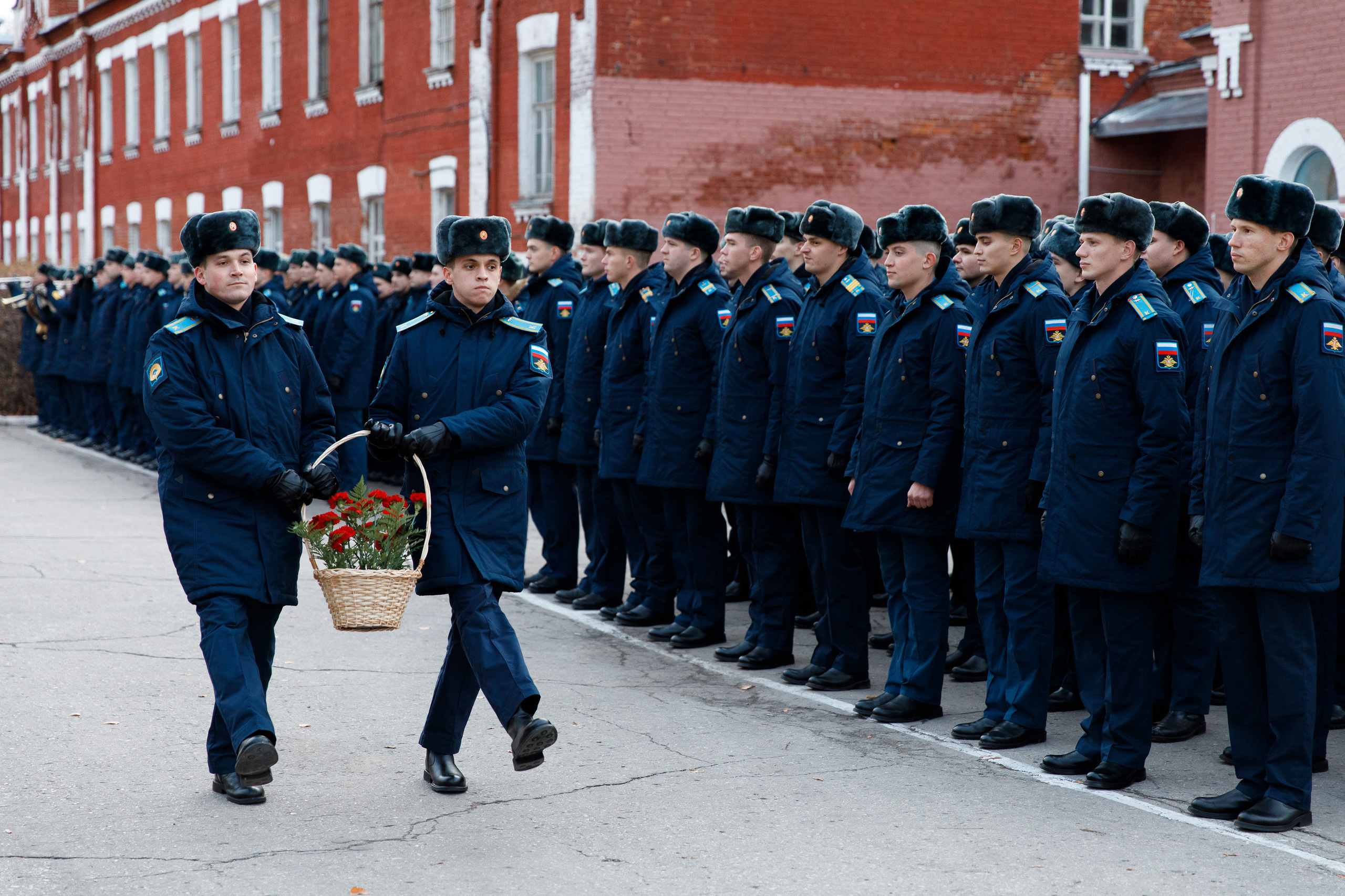 СВВАУЛ 50 выпуск. Свадебный, семейный и школьный фотограф в Сызрани Максим Баталов