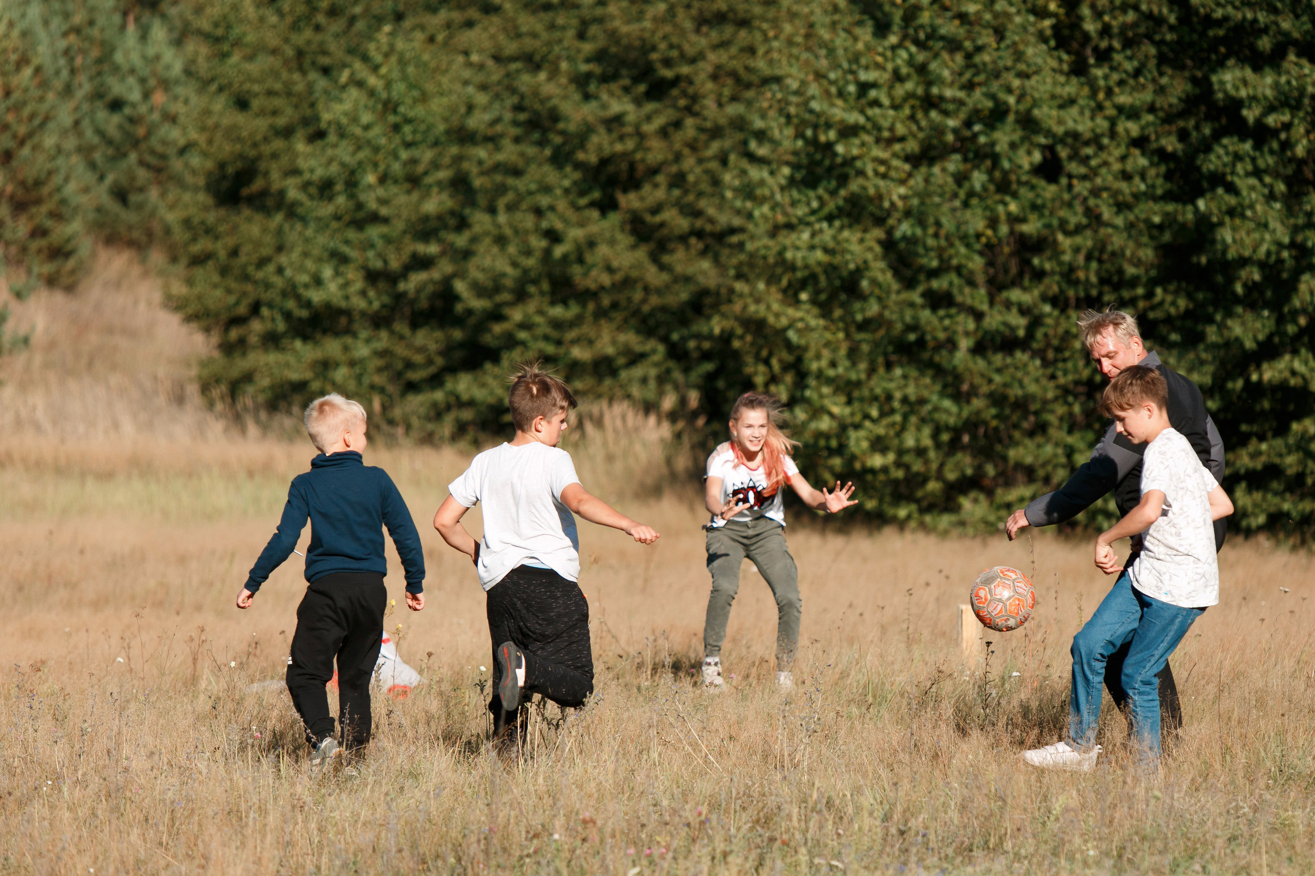 Классный отдых. Свадебный, семейный и школьный фотограф в Сызрани Максим Баталов