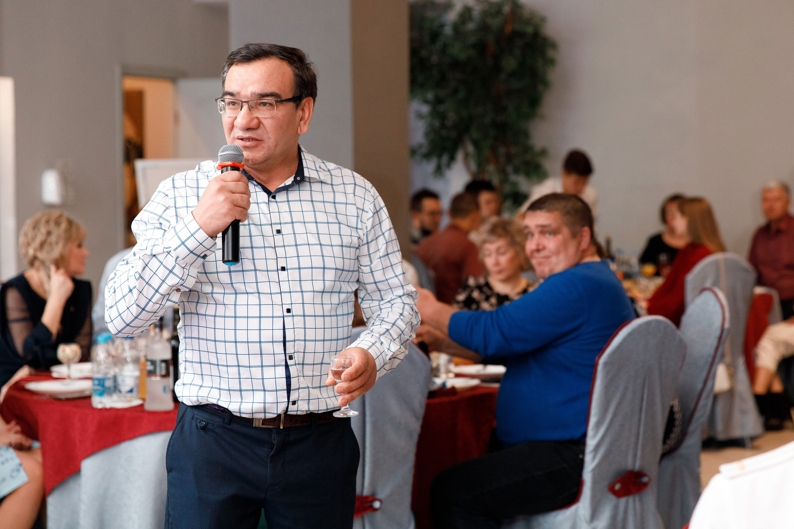 Банкет. Свадебный, семейный и школьный фотограф в Сызрани Максим Баталов