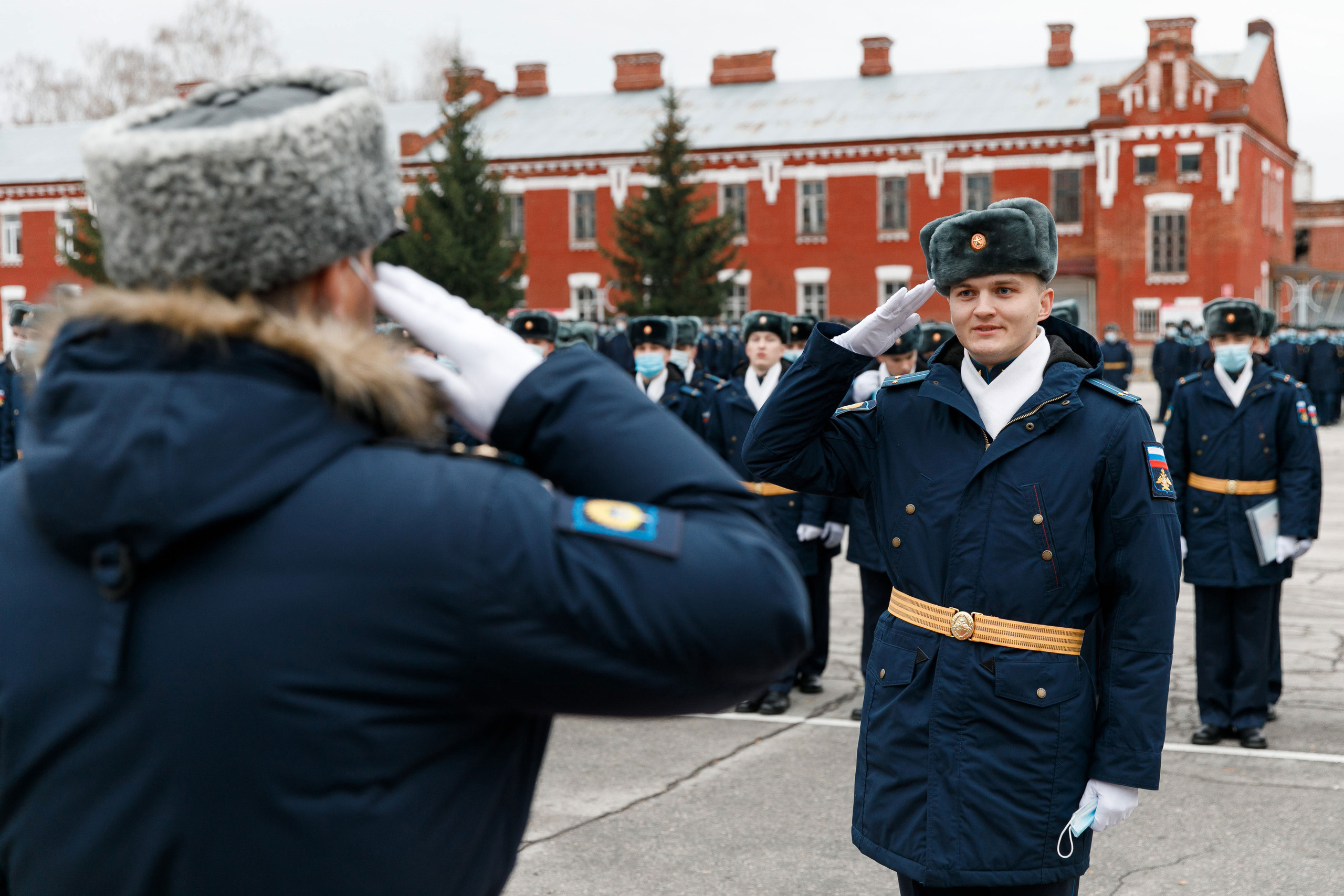 СВВАУЛ Вручение дипломов. Свадебный, семейный и школьный фотограф в Сызрани Максим Баталов