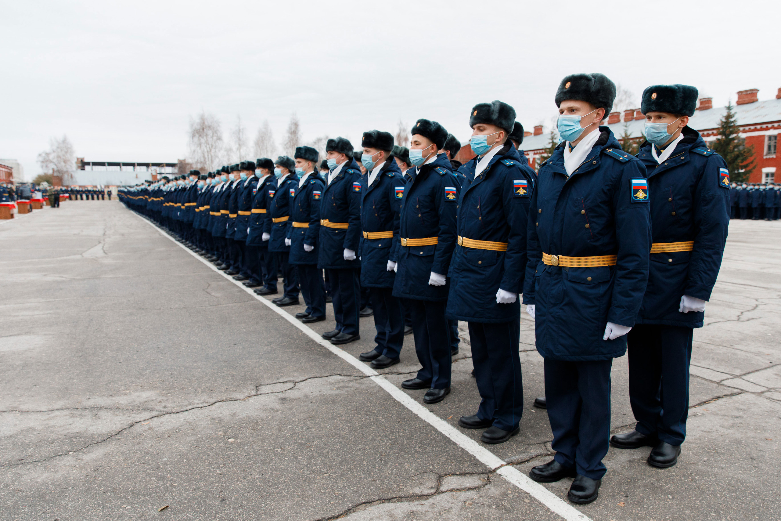 СВВАУЛ Вручение дипломов. Свадебный, семейный и школьный фотограф в Сызрани Максим Баталов