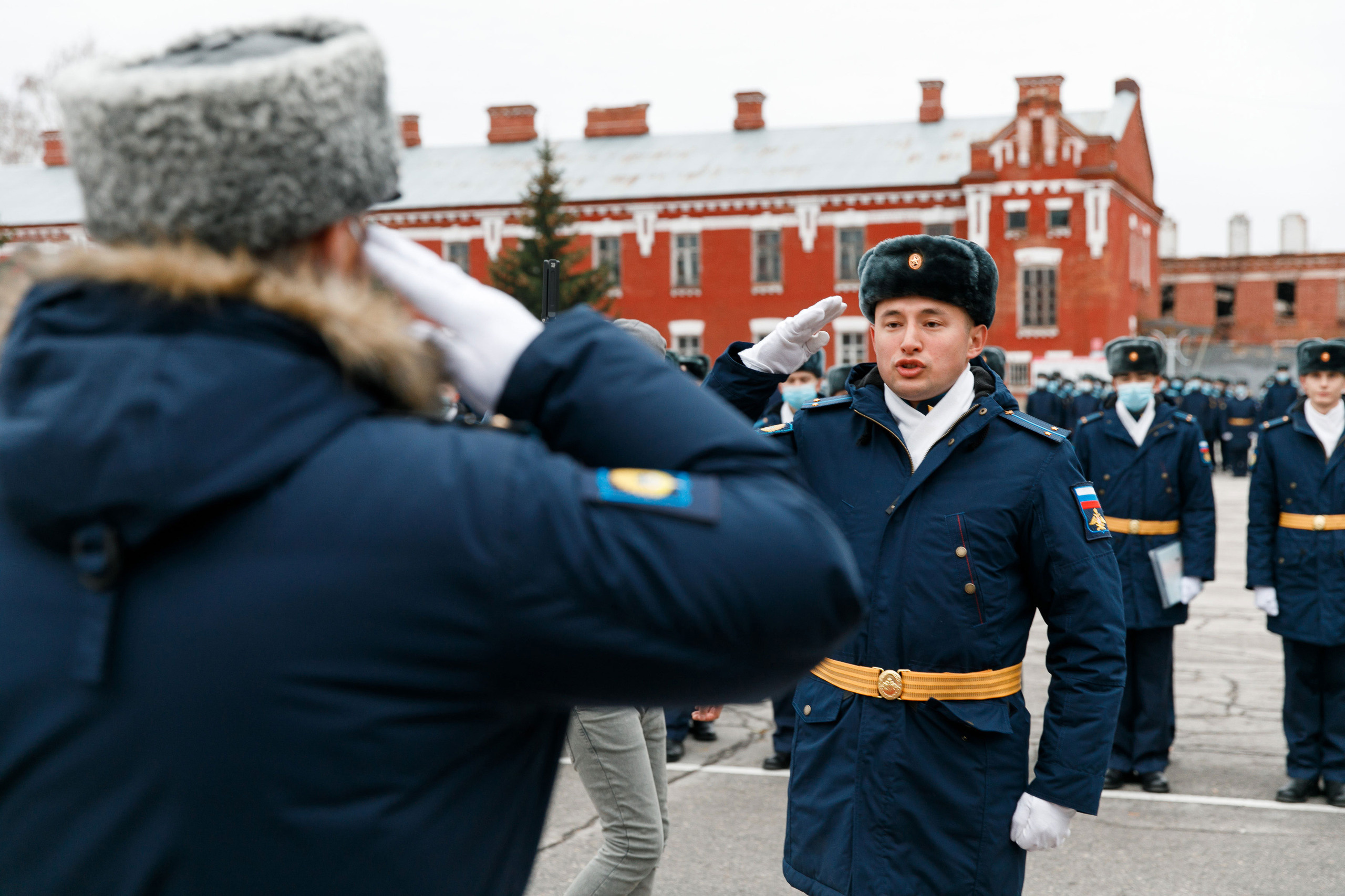 СВВАУЛ Вручение дипломов. Свадебный, семейный и школьный фотограф в Сызрани Максим Баталов