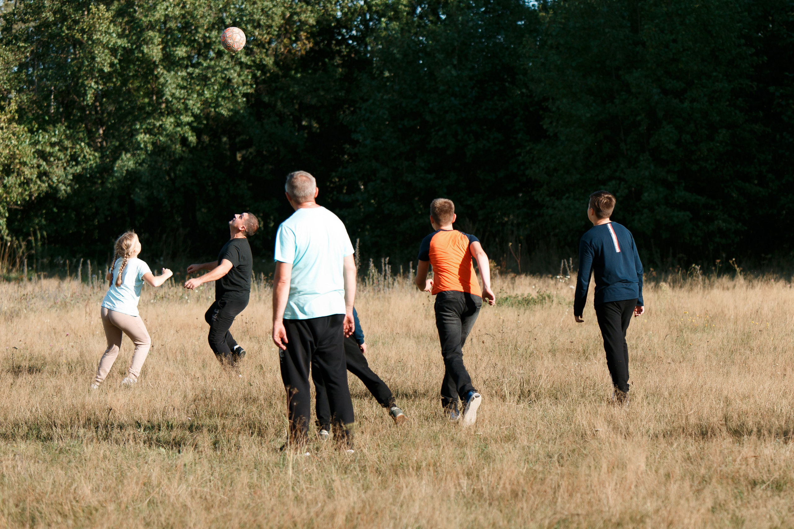 Классный отдых. Свадебный, семейный и школьный фотограф в Сызрани Максим Баталов