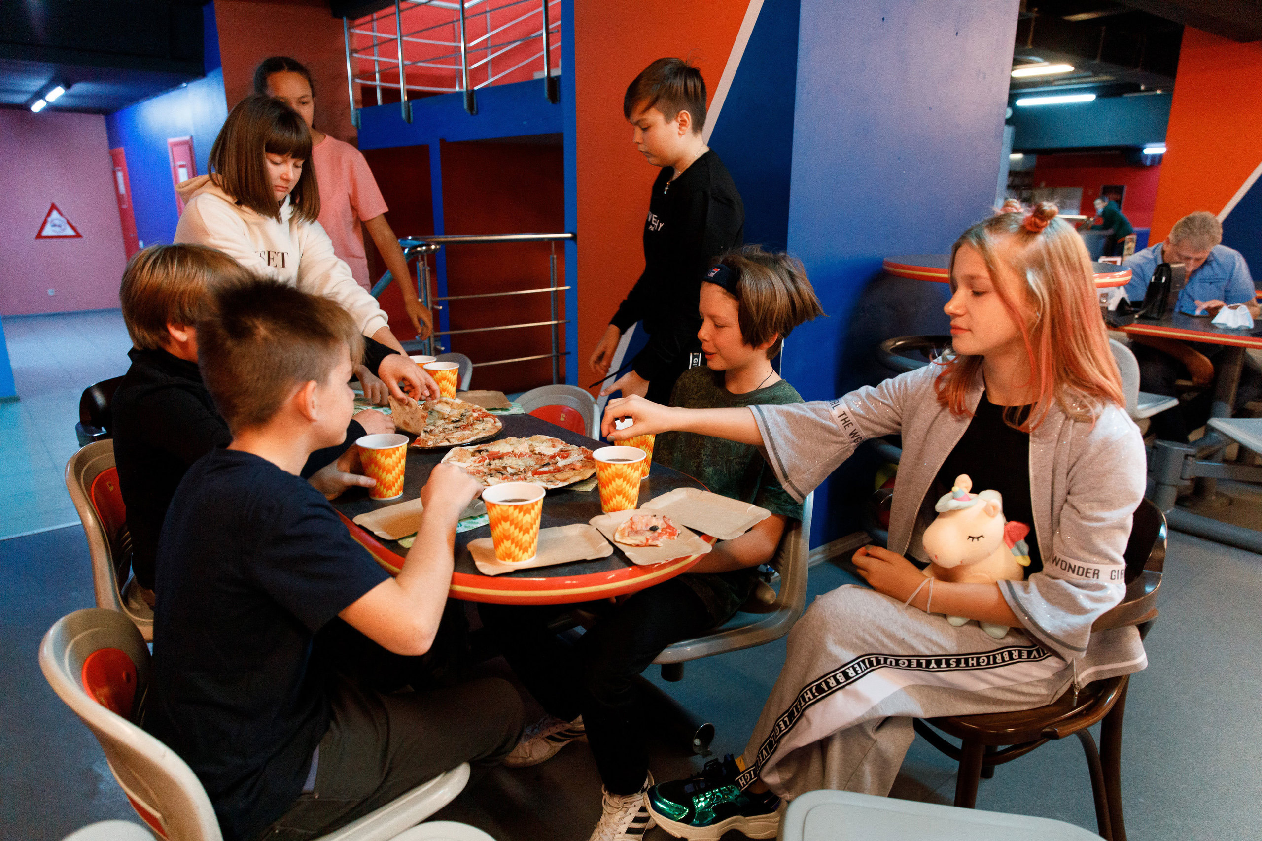 Боулинг. Свадебный, семейный и школьный фотограф в Сызрани Максим Баталов