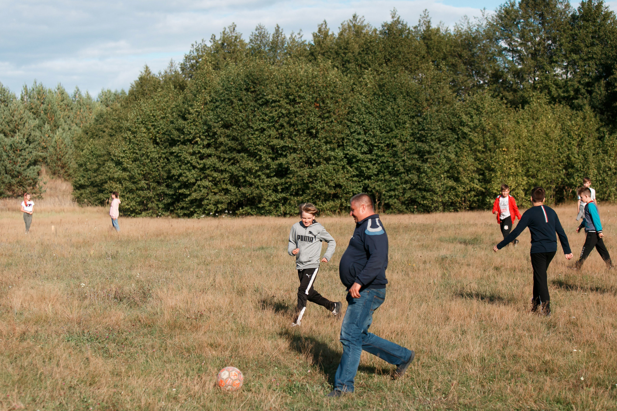 Классный отдых. Свадебный, семейный и школьный фотограф в Сызрани Максим Баталов