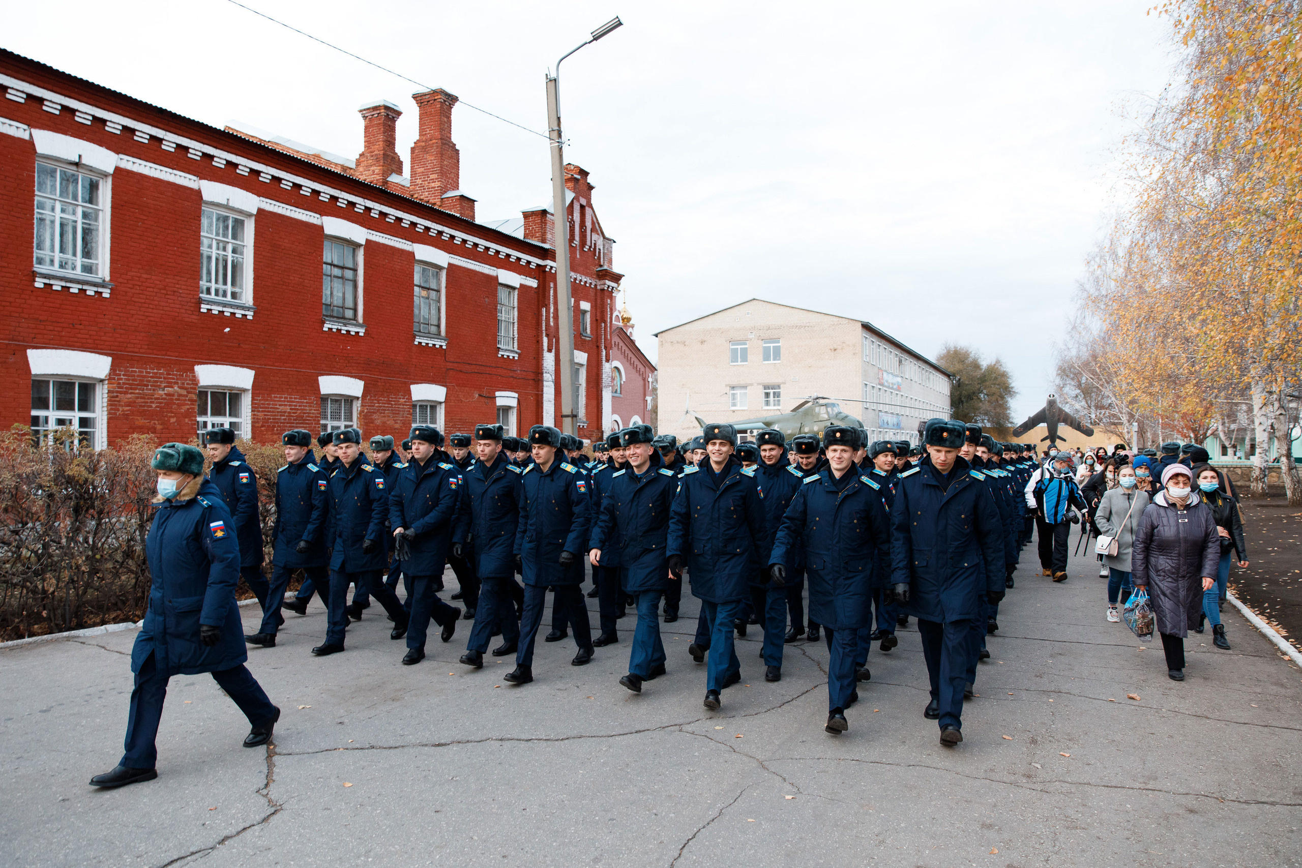 СВВАУЛ 50 выпуск. Свадебный, семейный и школьный фотограф в Сызрани Максим Баталов