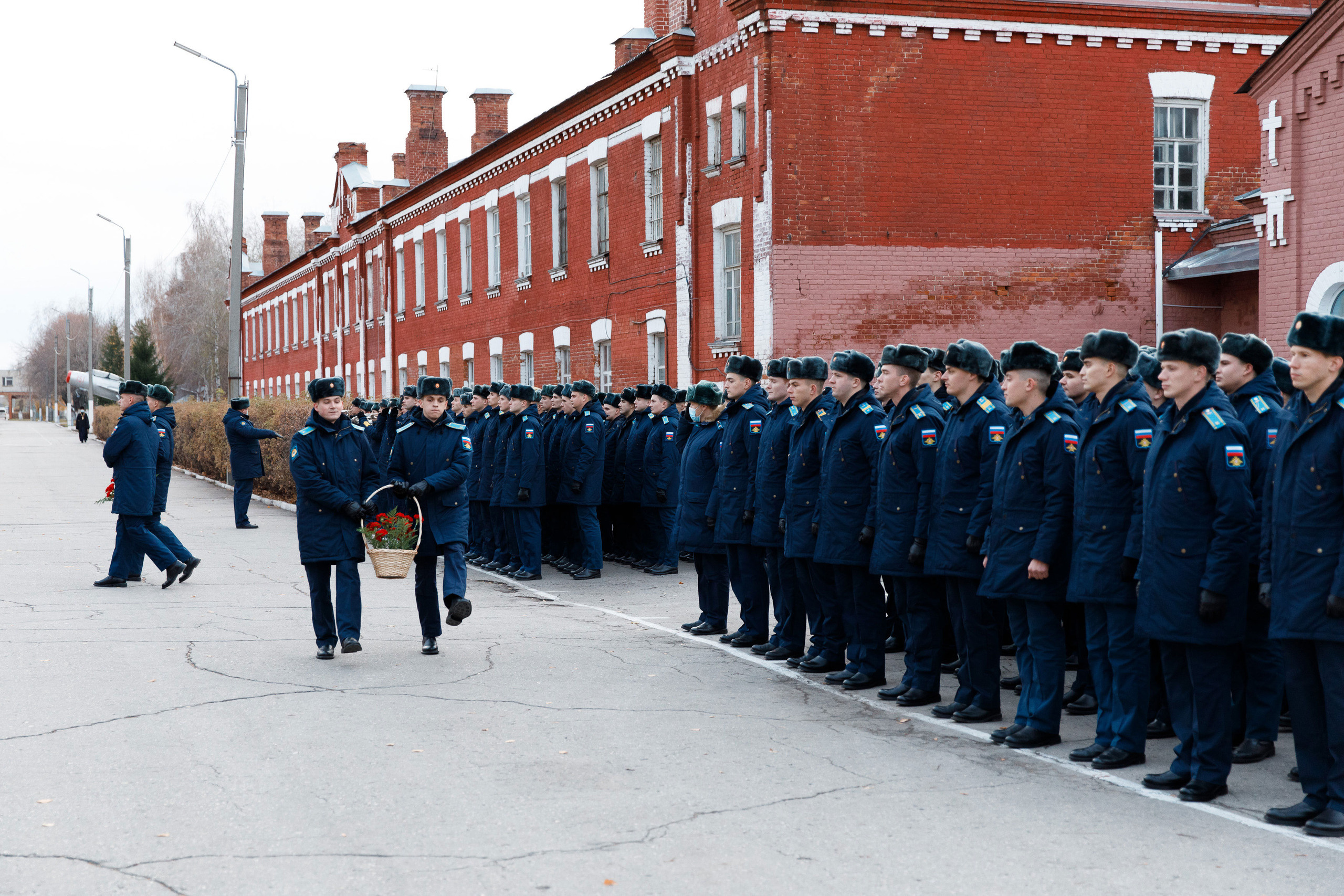 СВВАУЛ 50 выпуск. Свадебный, семейный и школьный фотограф в Сызрани Максим Баталов