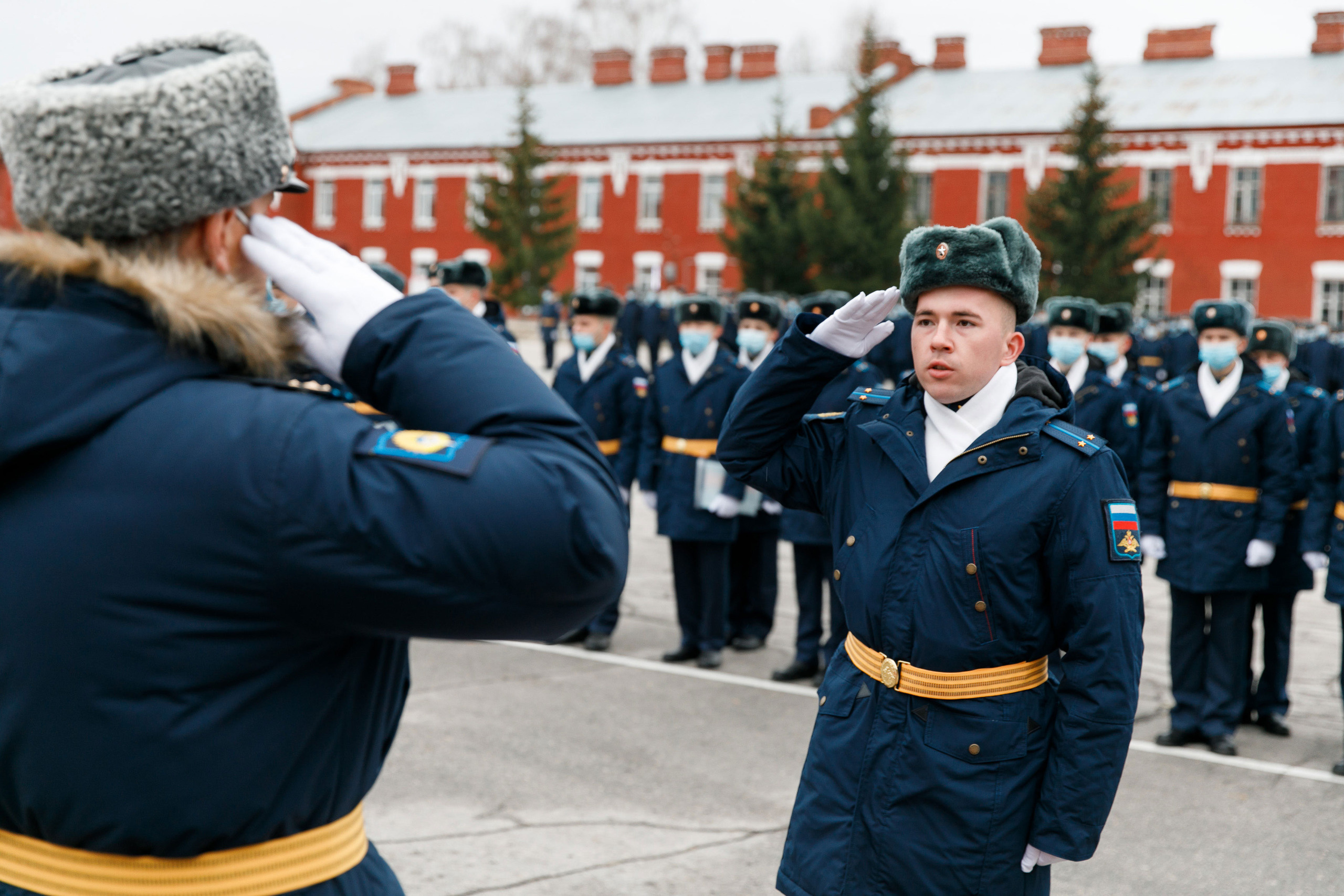 СВВАУЛ Вручение дипломов. Свадебный, семейный и школьный фотограф в Сызрани Максим Баталов
