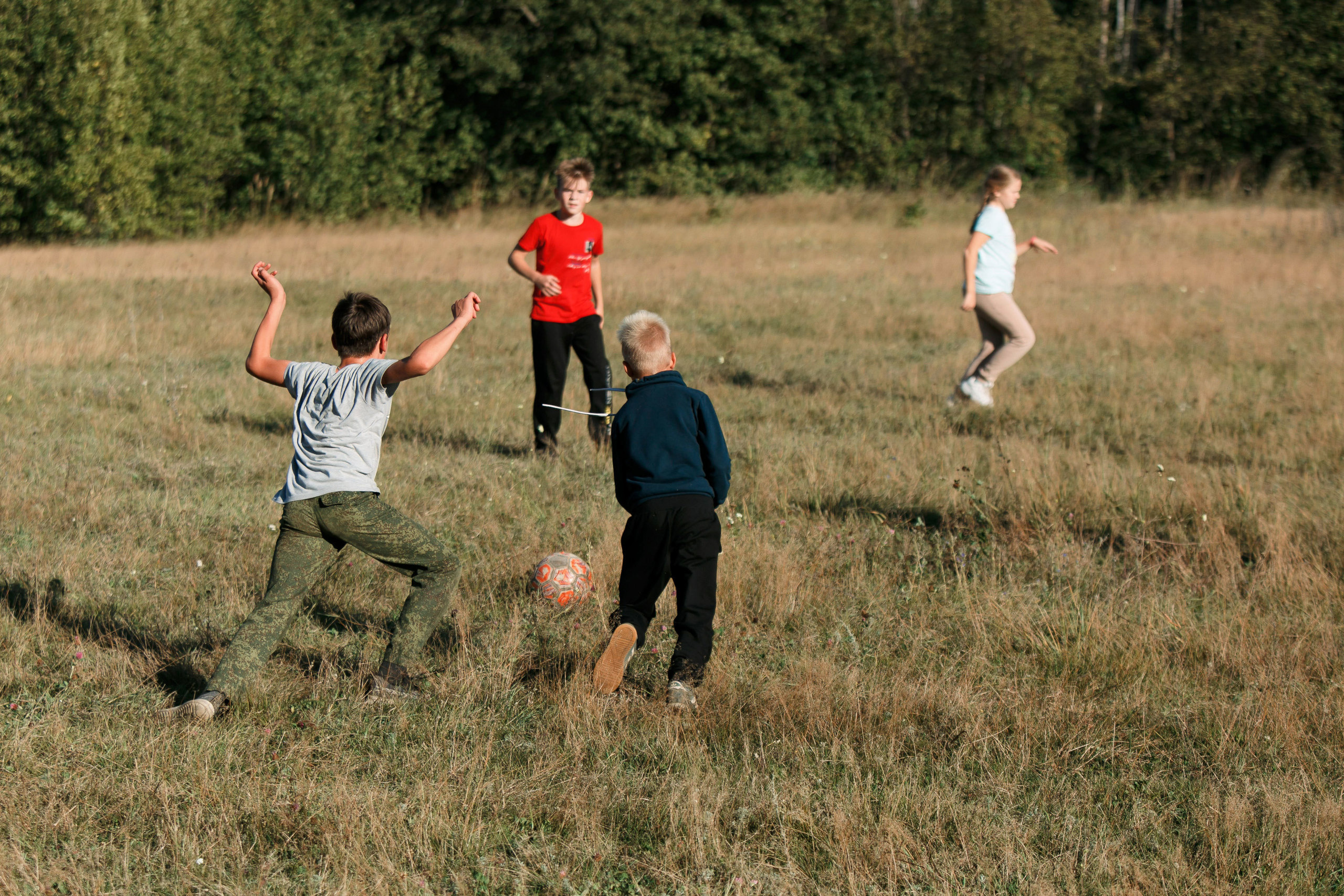 Классный отдых. Свадебный, семейный и школьный фотограф в Сызрани Максим Баталов