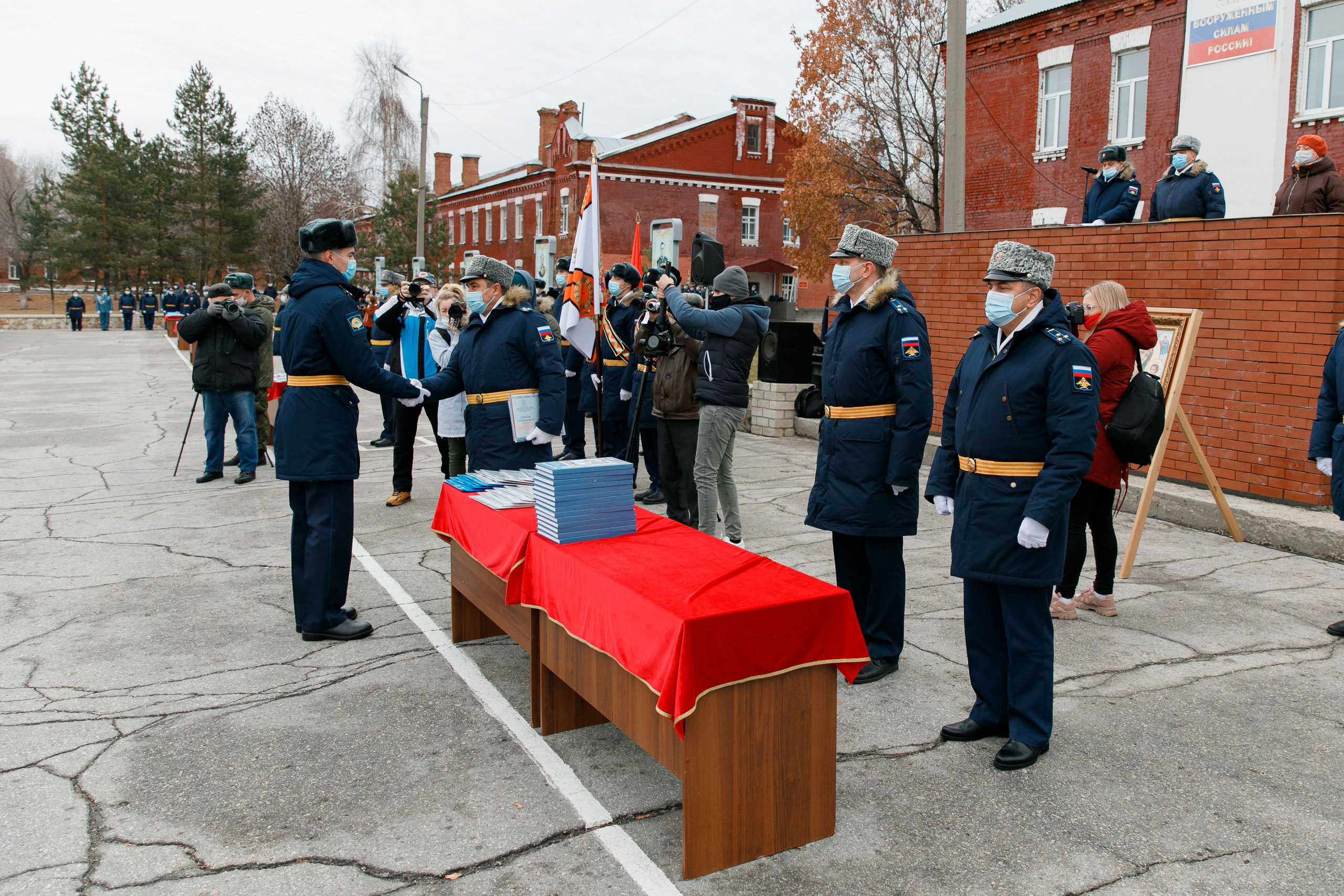 СВВАУЛ Вручение дипломов. Свадебный, семейный и школьный фотограф в Сызрани Максим Баталов