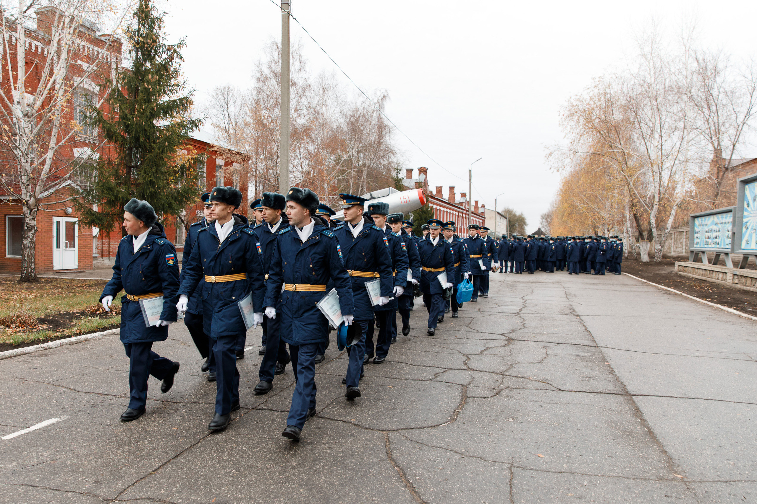 СВВАУЛ Вручение дипломов. Свадебный, семейный и школьный фотограф в Сызрани Максим Баталов