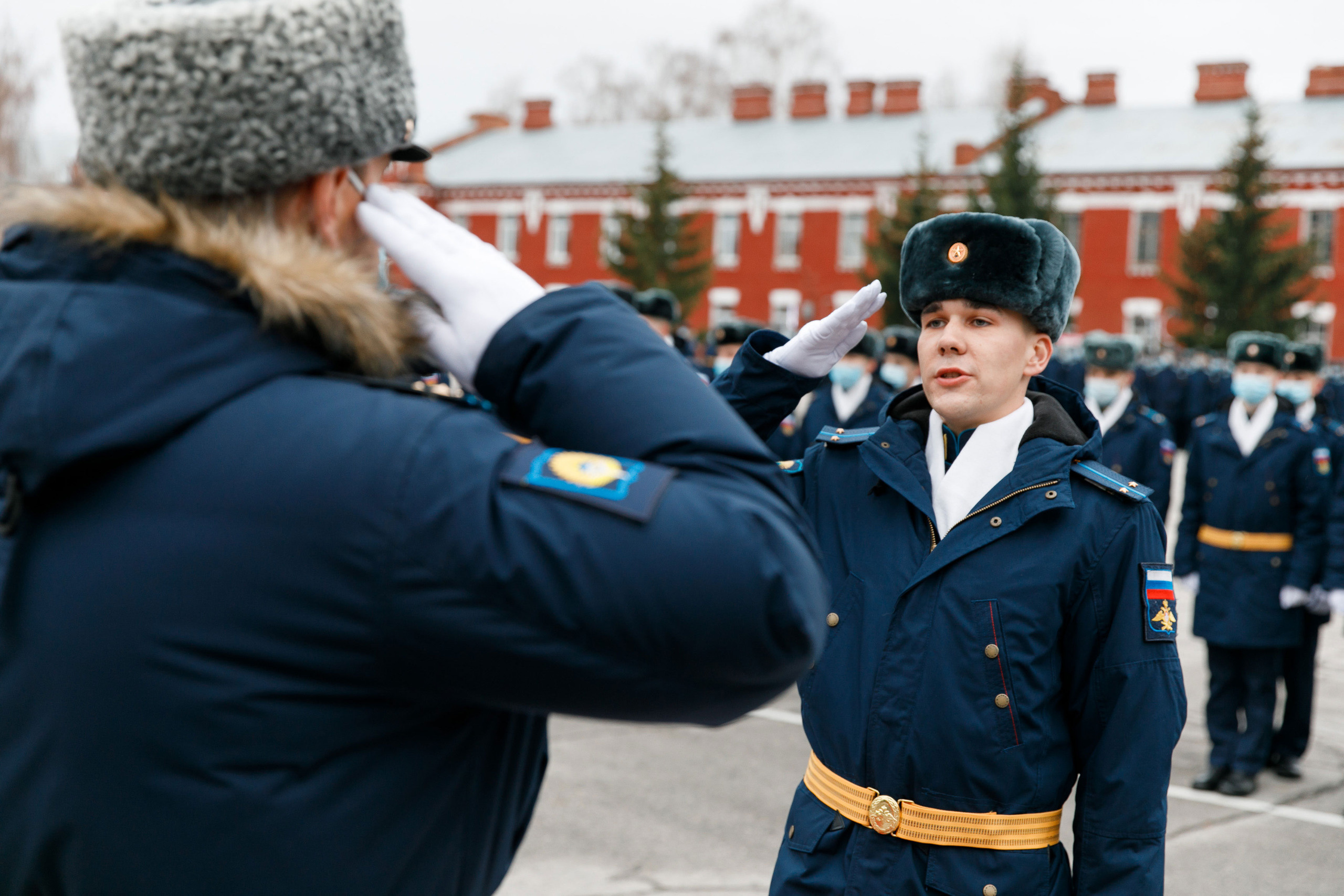 СВВАУЛ Вручение дипломов. Свадебный, семейный и школьный фотограф в Сызрани Максим Баталов