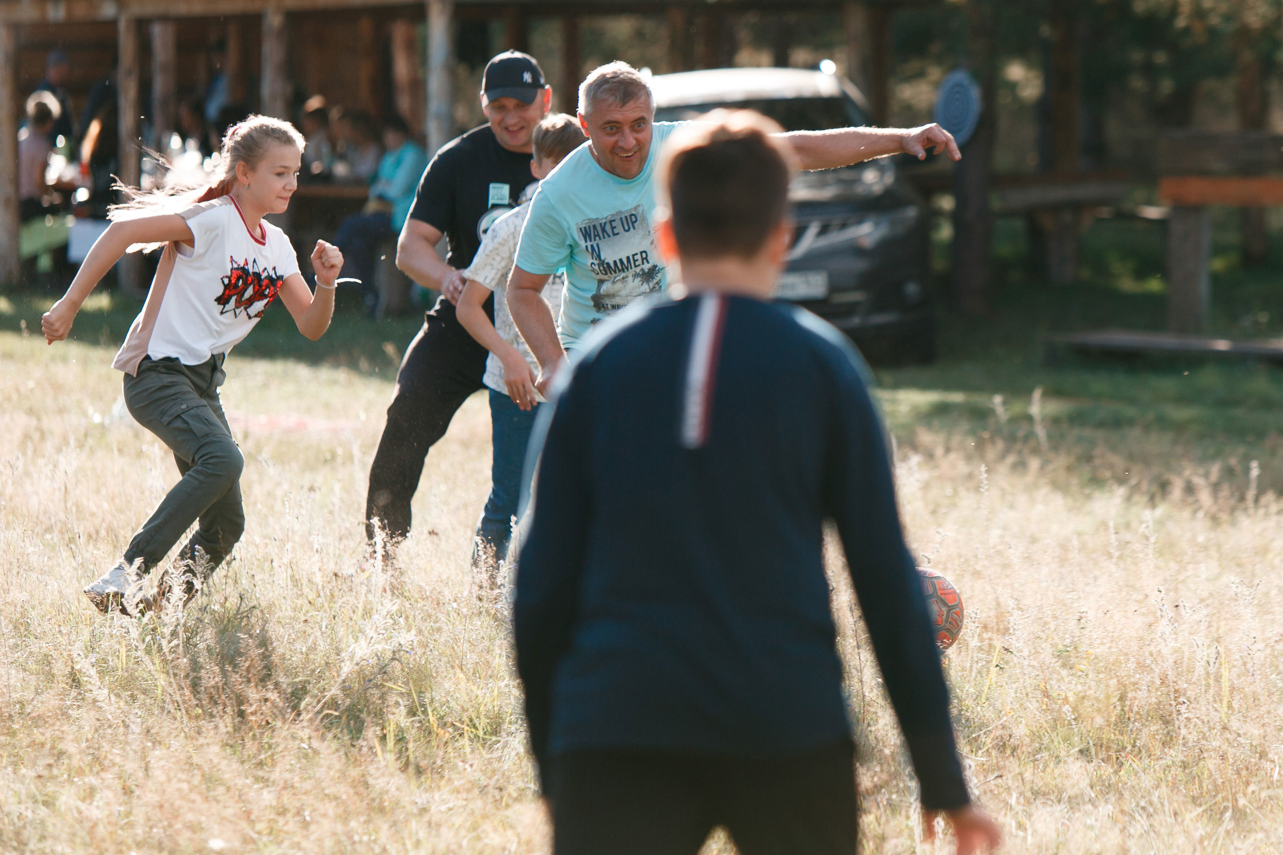 Классный отдых. Свадебный, семейный и школьный фотограф в Сызрани Максим Баталов