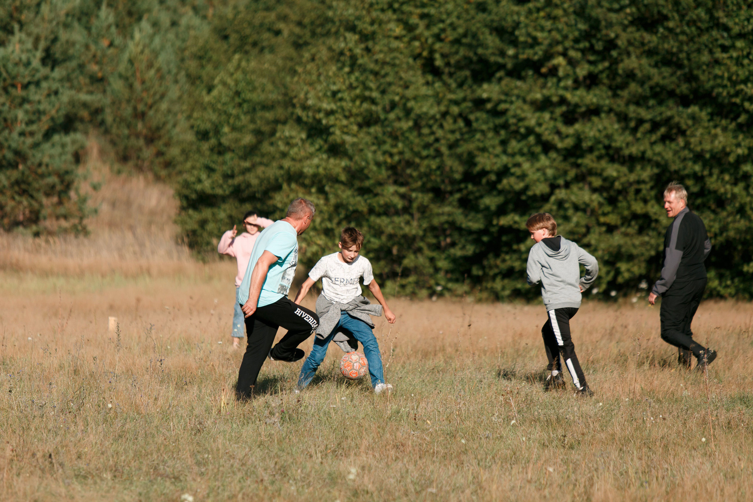 Классный отдых. Свадебный, семейный и школьный фотограф в Сызрани Максим Баталов