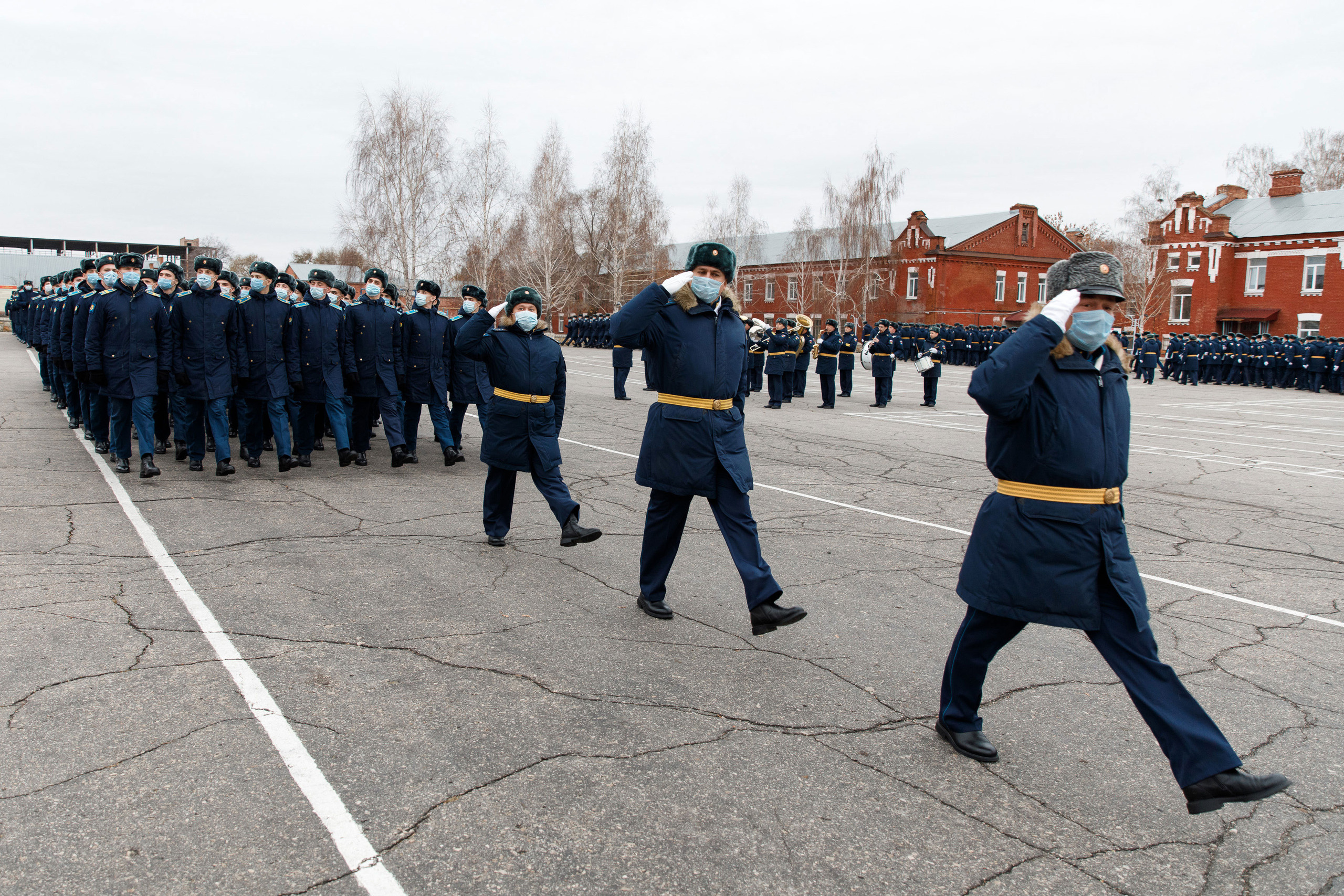 СВВАУЛ Вручение дипломов. Свадебный, семейный и школьный фотограф в Сызрани Максим Баталов