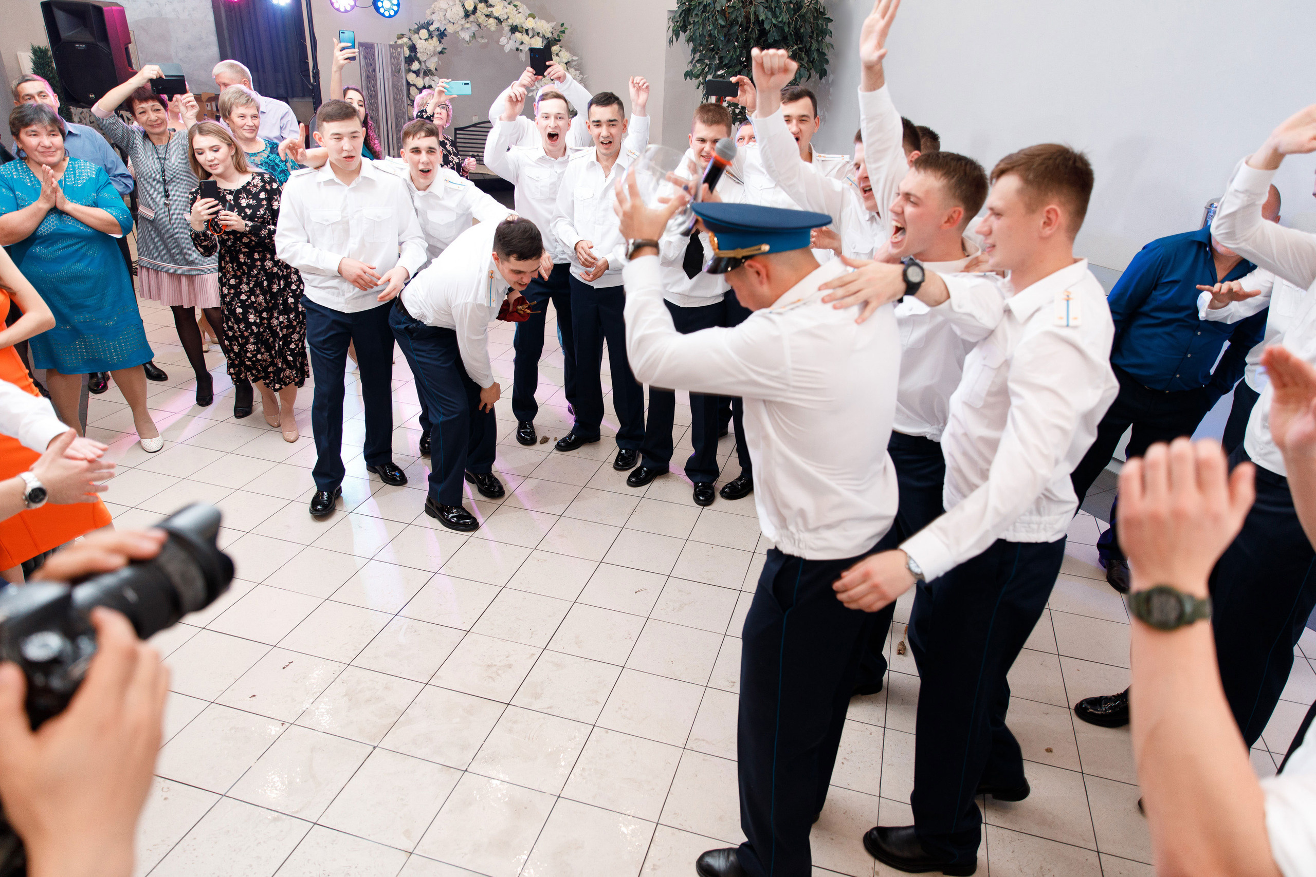 Банкет. Свадебный, семейный и школьный фотограф в Сызрани Максим Баталов