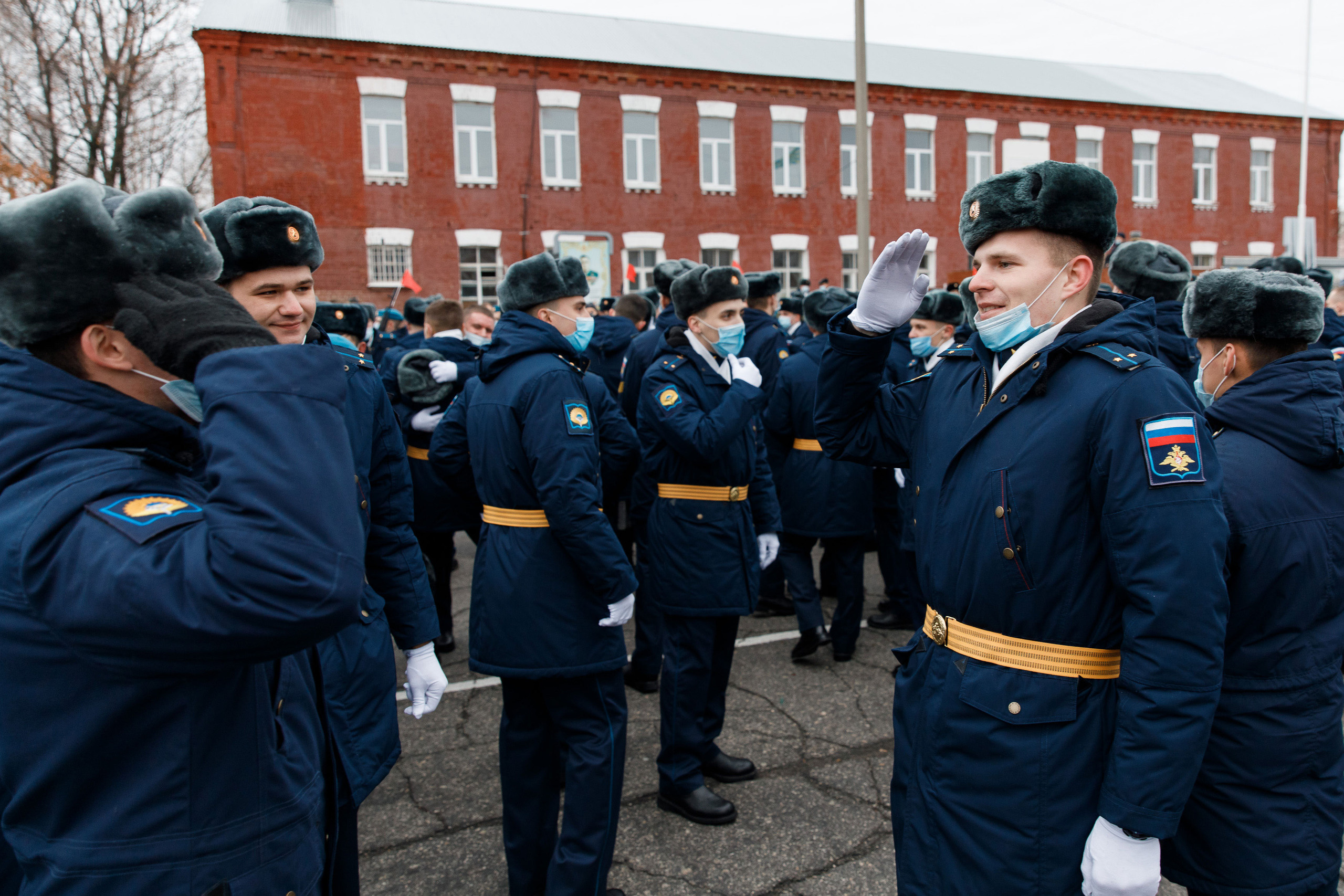 СВВАУЛ Вручение дипломов. Свадебный, семейный и школьный фотограф в Сызрани Максим Баталов