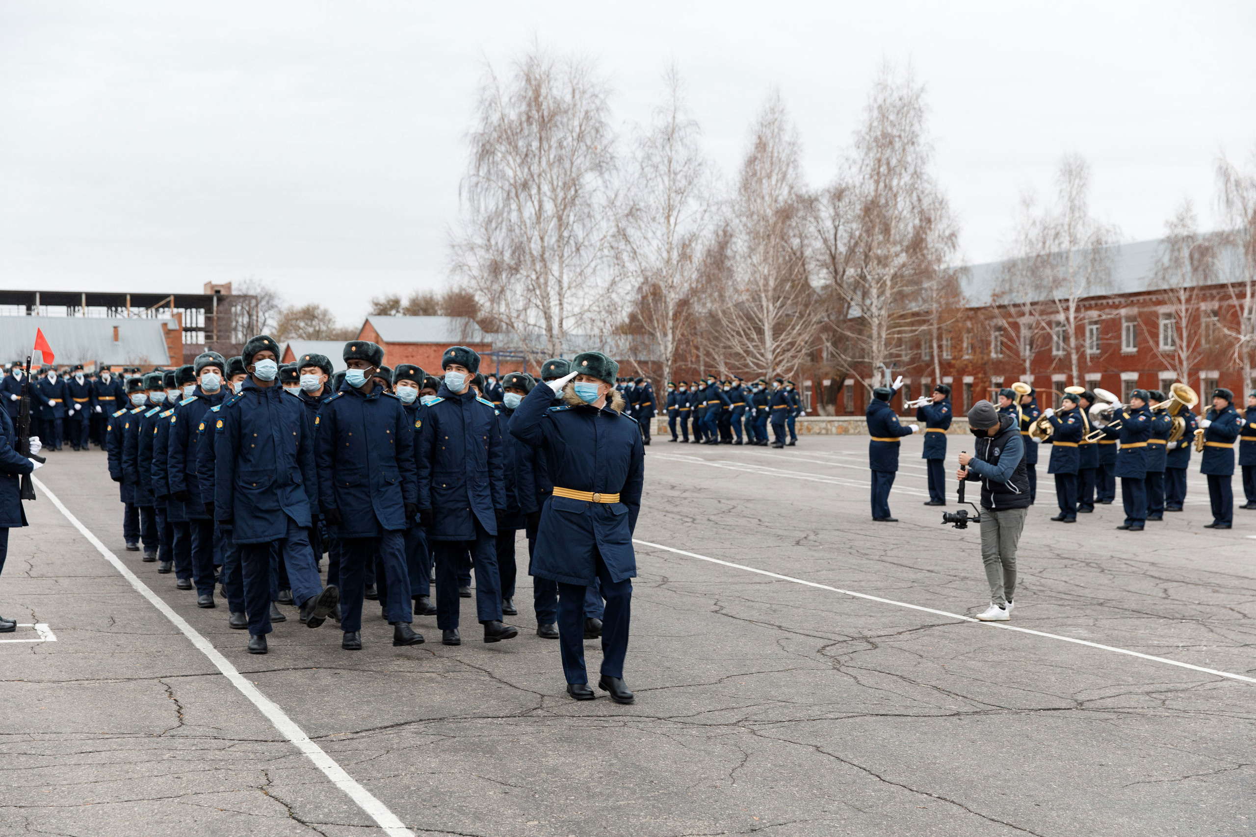 СВВАУЛ Вручение дипломов. Свадебный, семейный и школьный фотограф в Сызрани Максим Баталов