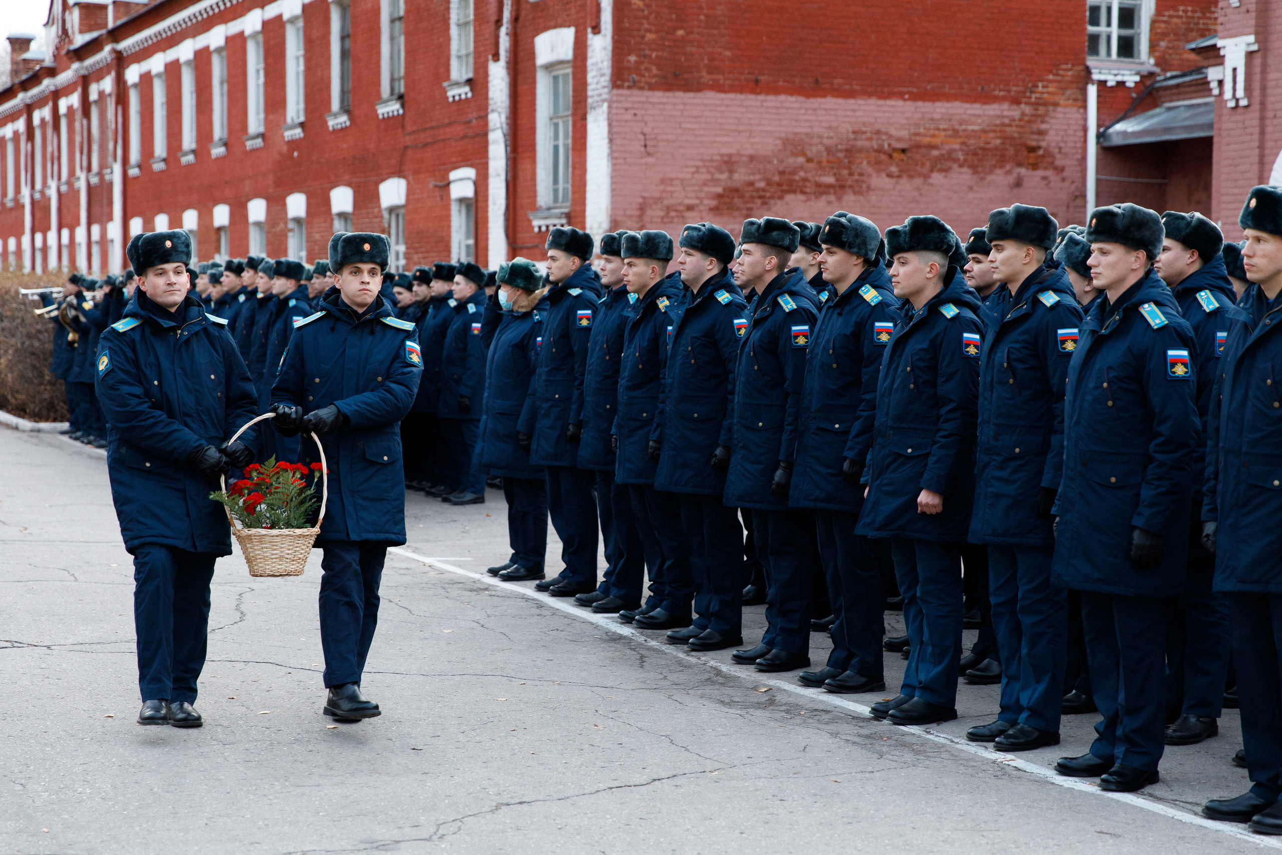 СВВАУЛ 50 выпуск. Свадебный, семейный и школьный фотограф в Сызрани Максим Баталов