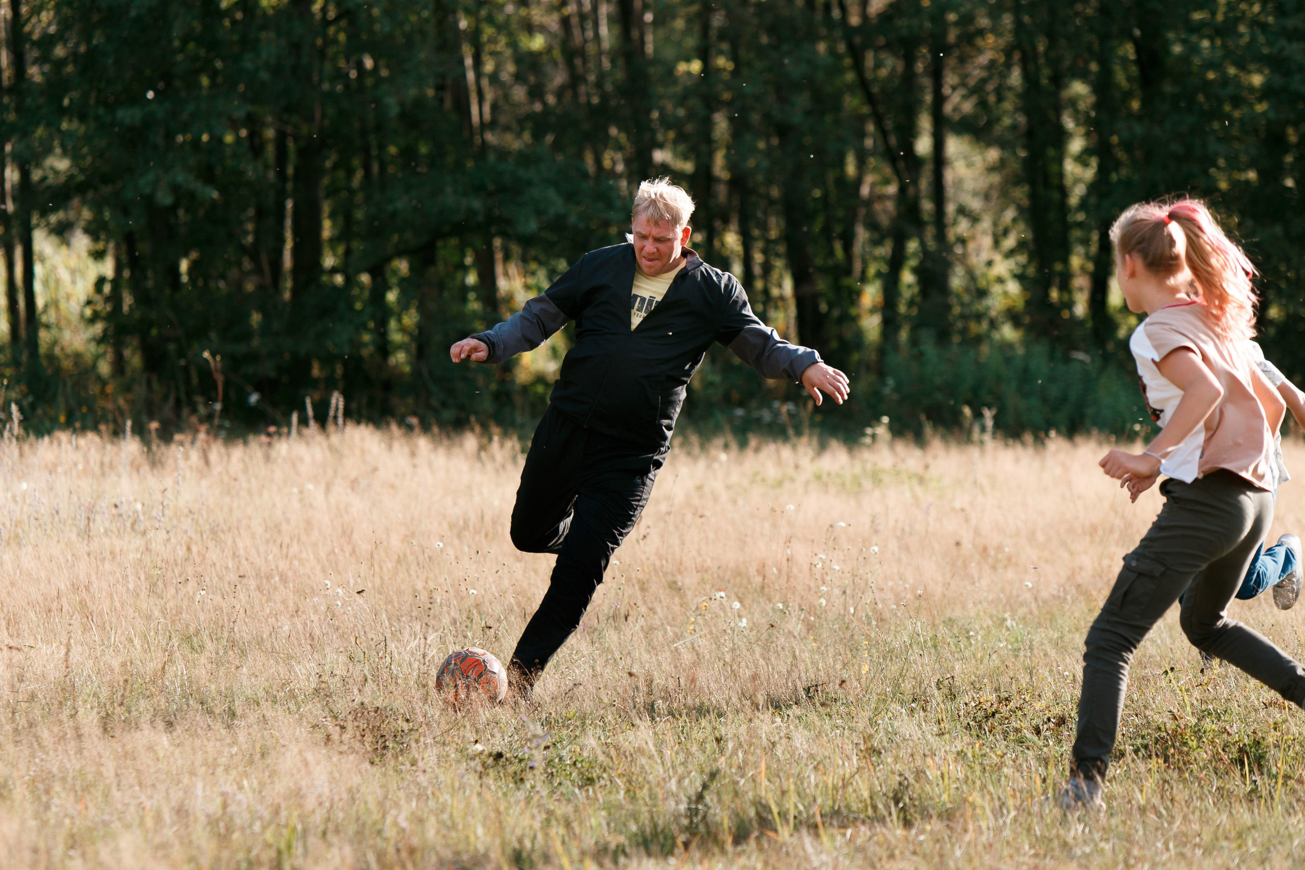 Классный отдых. Свадебный, семейный и школьный фотограф в Сызрани Максим Баталов