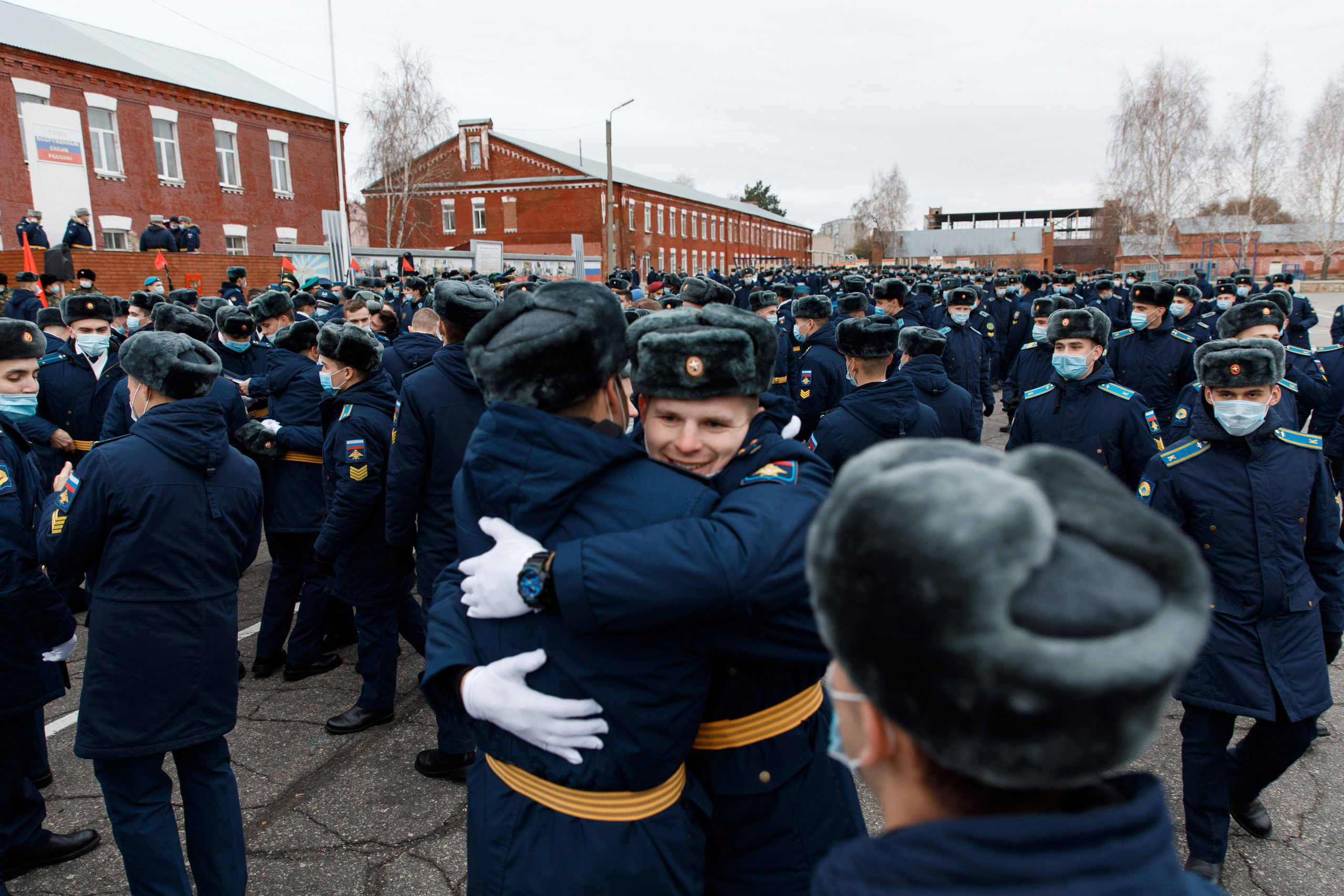 СВВАУЛ Вручение дипломов. Свадебный, семейный и школьный фотограф в Сызрани Максим Баталов