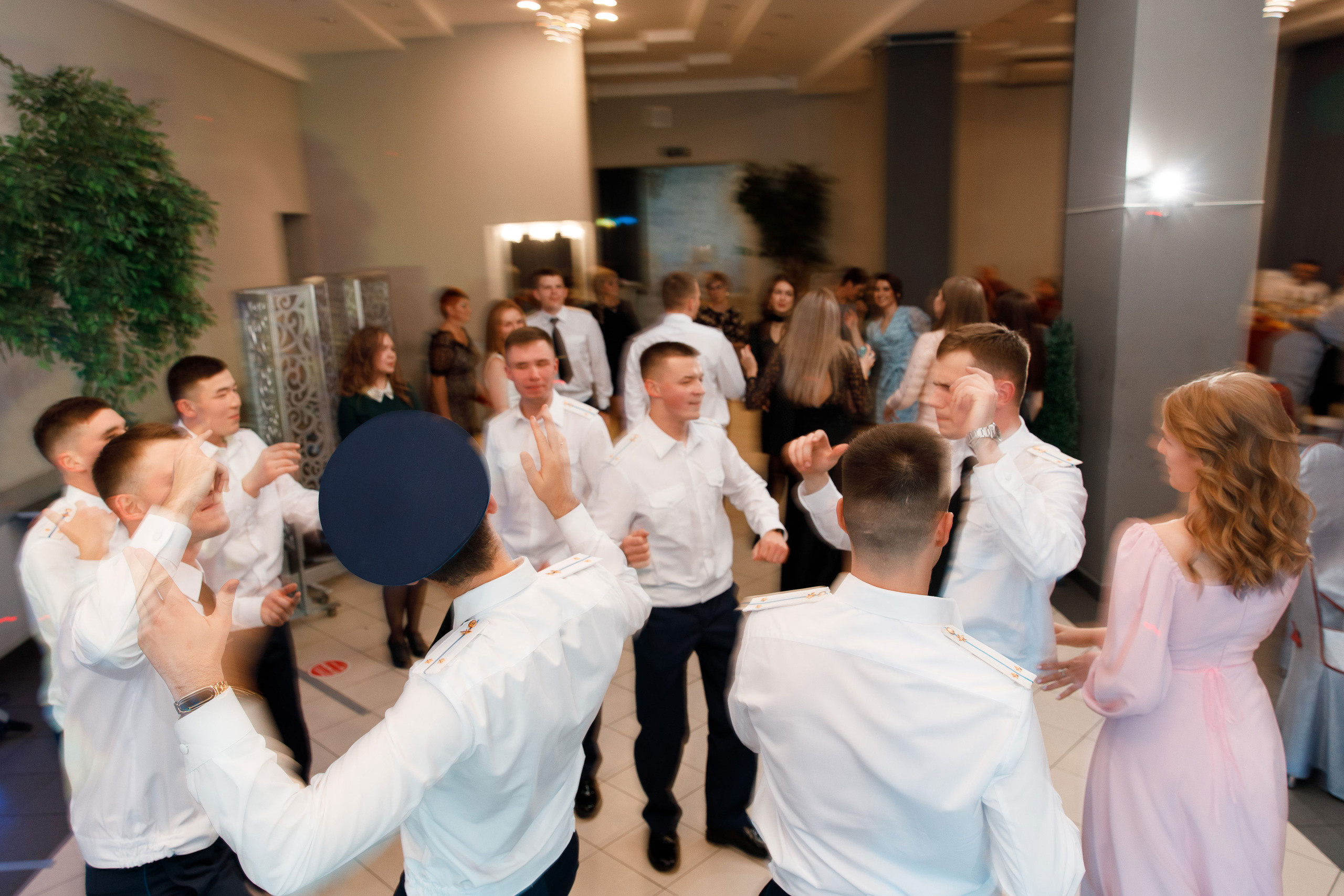 Банкет. Свадебный, семейный и школьный фотограф в Сызрани Максим Баталов