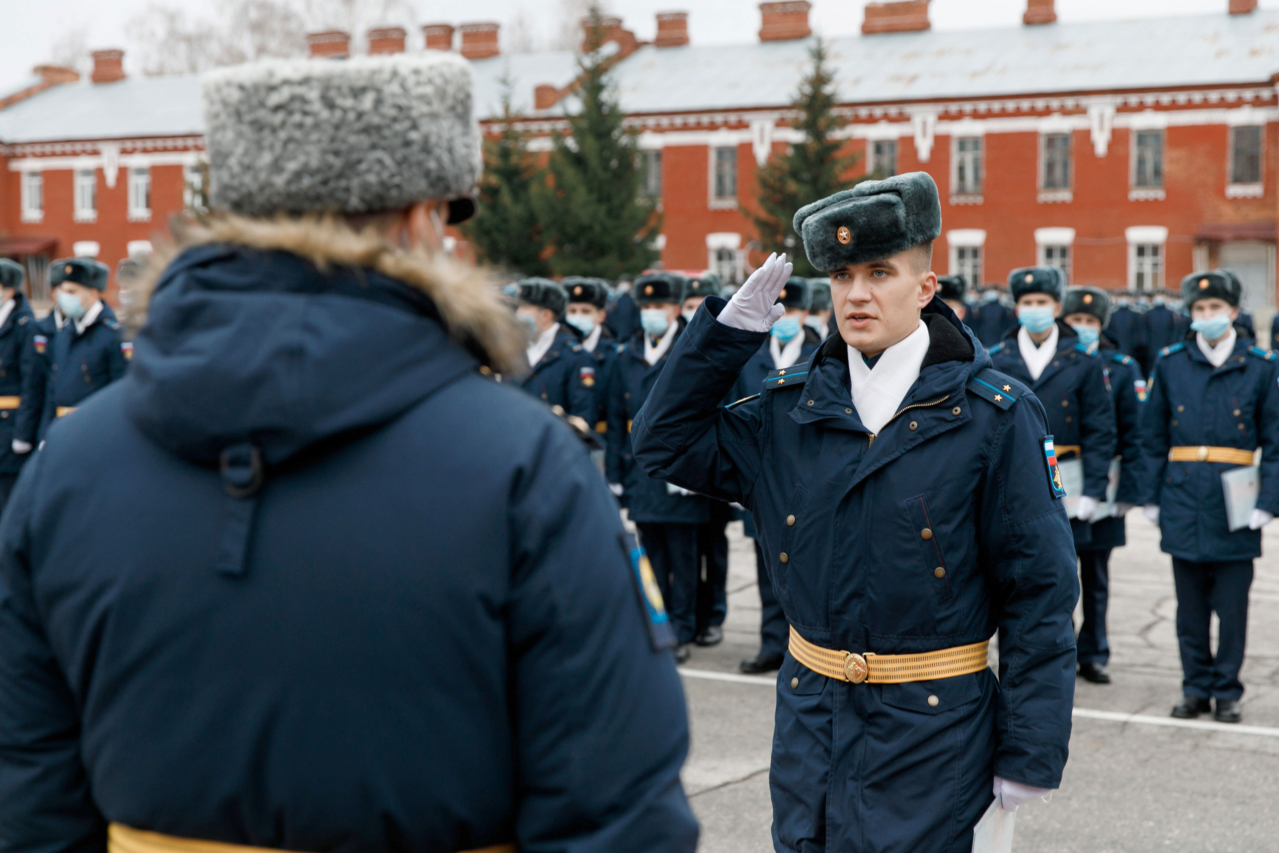 СВВАУЛ Вручение дипломов. Свадебный, семейный и школьный фотограф в Сызрани Максим Баталов