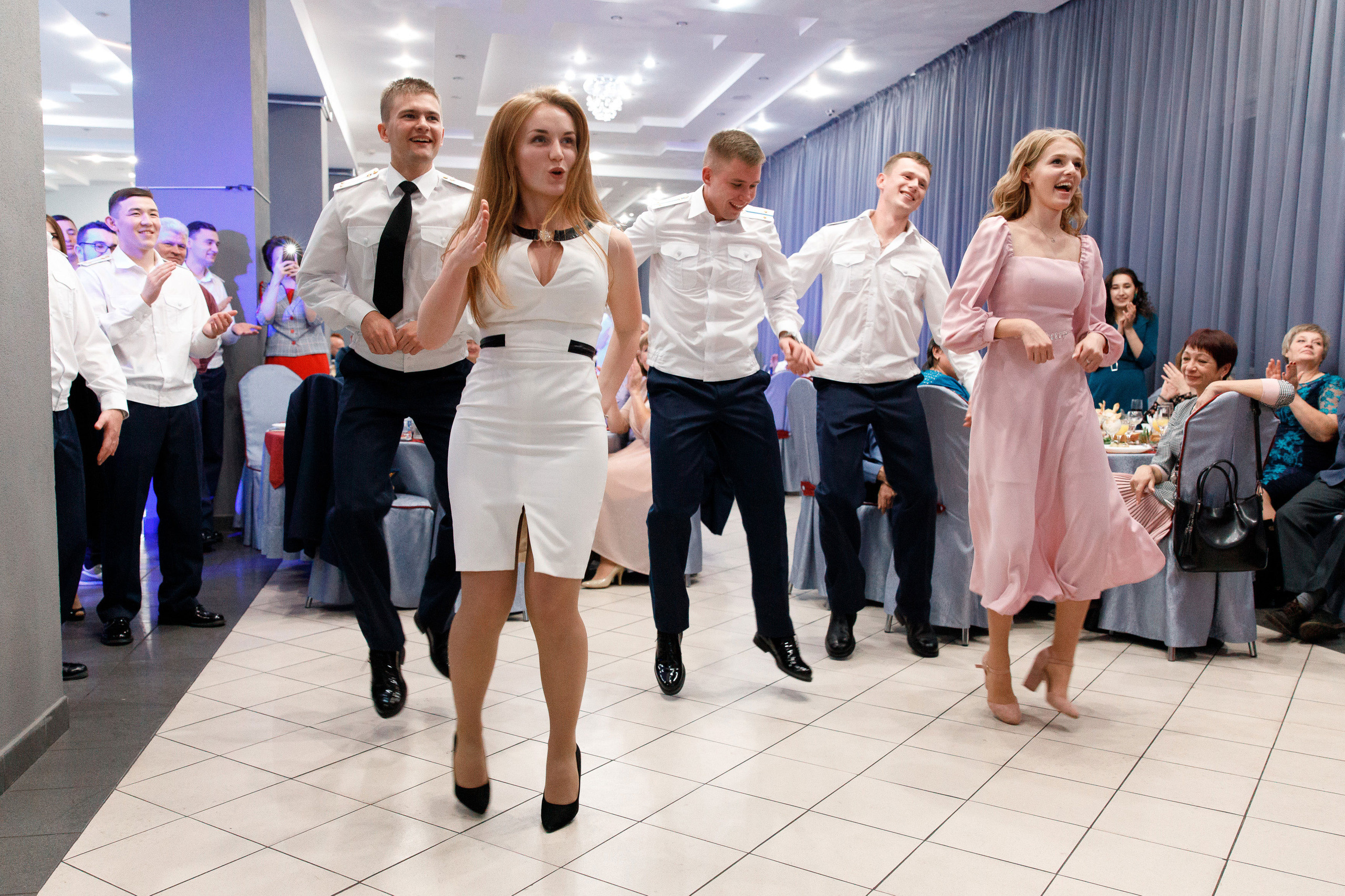 Банкет. Свадебный, семейный и школьный фотограф в Сызрани Максим Баталов
