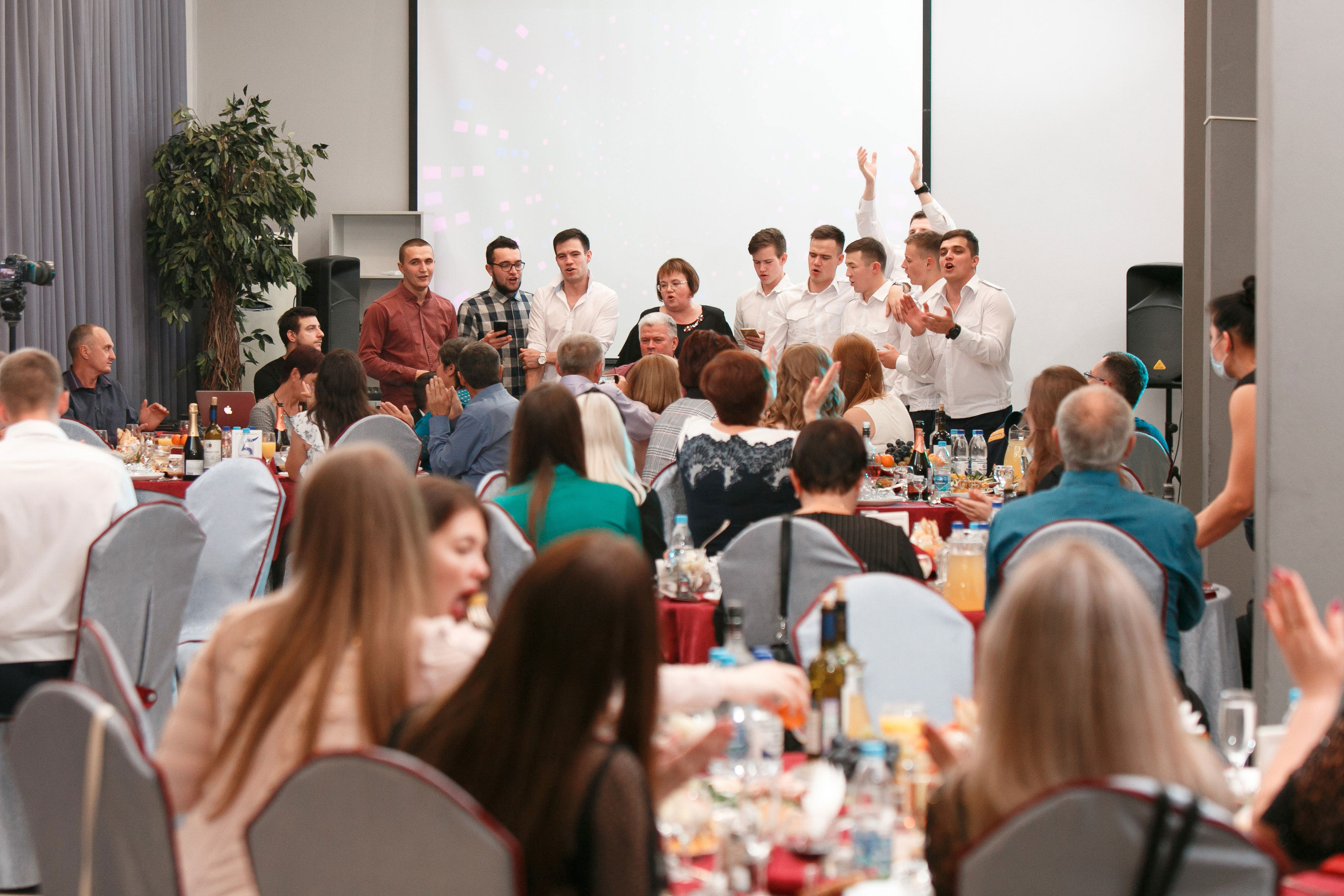 Банкет. Свадебный, семейный и школьный фотограф в Сызрани Максим Баталов