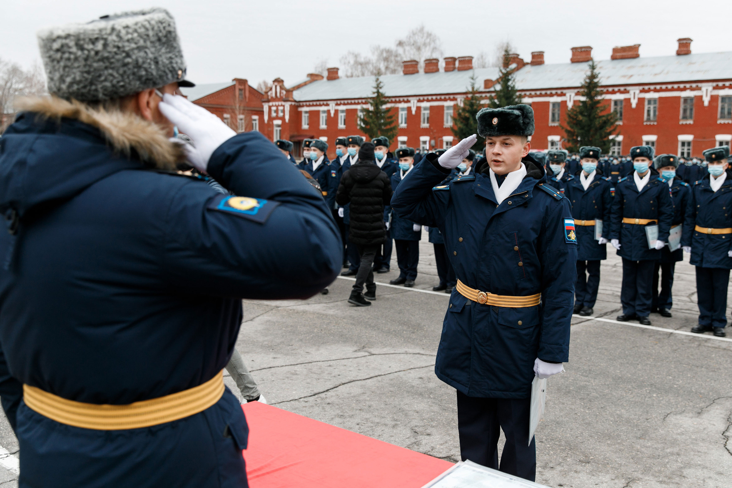 СВВАУЛ Вручение дипломов. Свадебный, семейный и школьный фотограф в Сызрани Максим Баталов