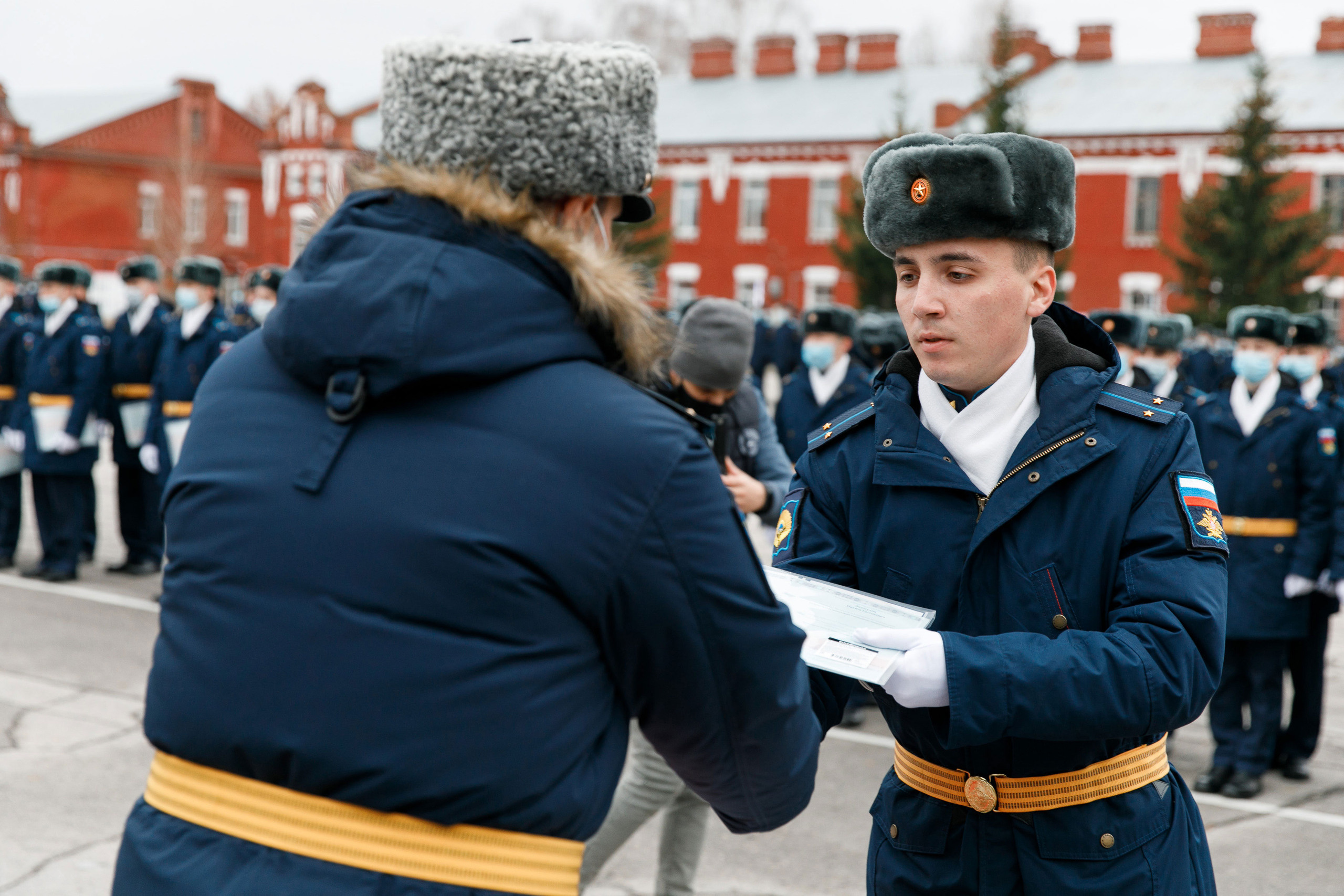 СВВАУЛ Вручение дипломов. Свадебный, семейный и школьный фотограф в Сызрани Максим Баталов