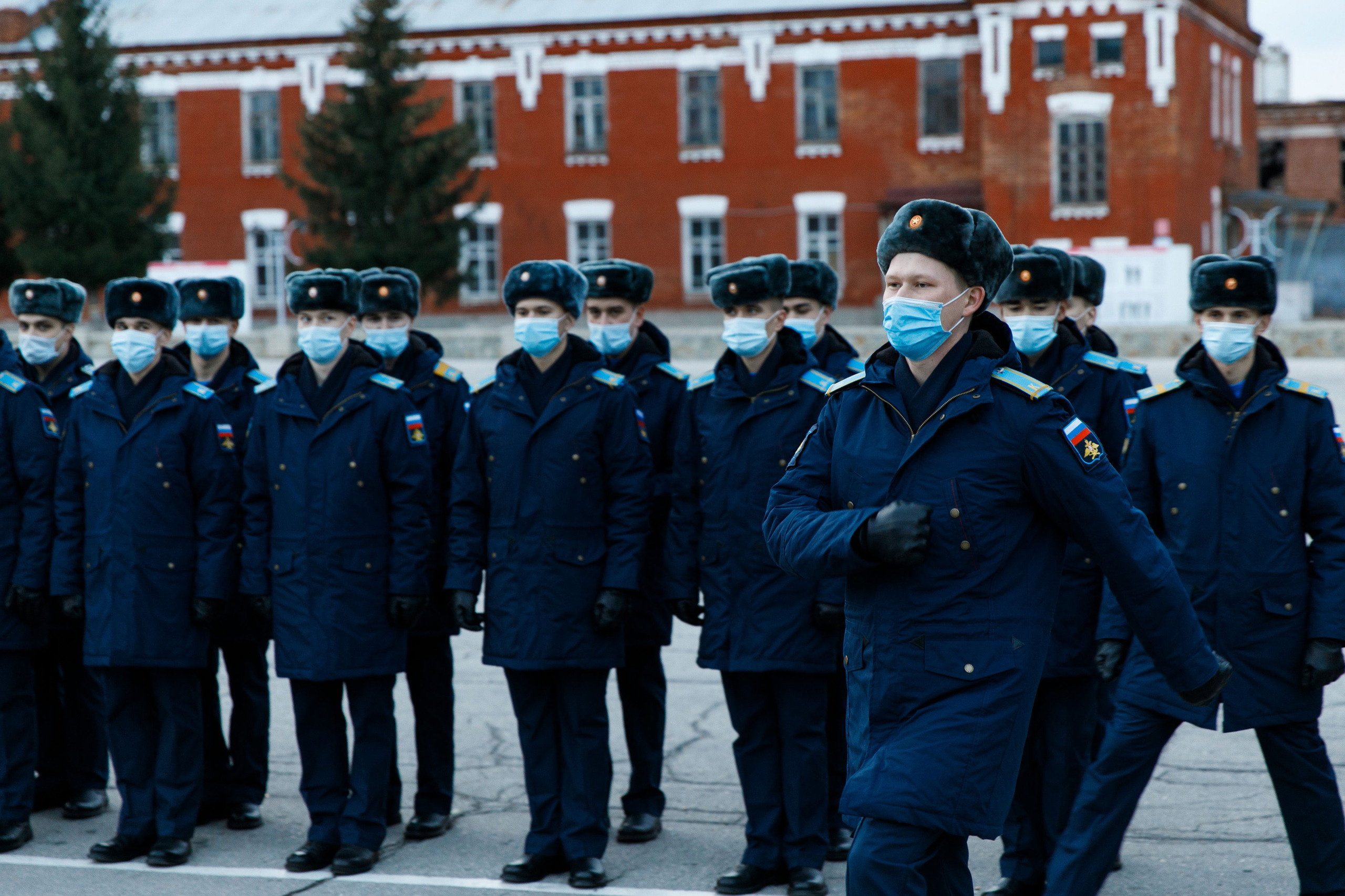 СВВАУЛ 50 выпуск. Свадебный, семейный и школьный фотограф в Сызрани Максим Баталов